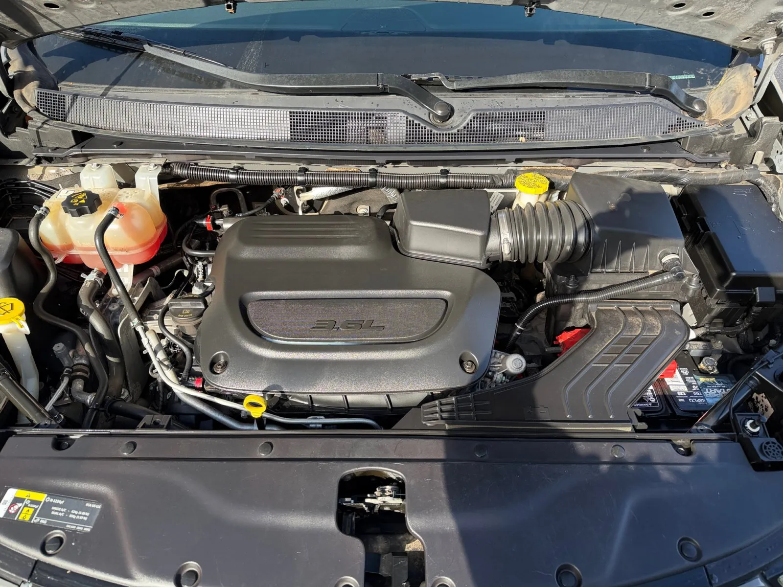 Chrysler Pacifica photo 35