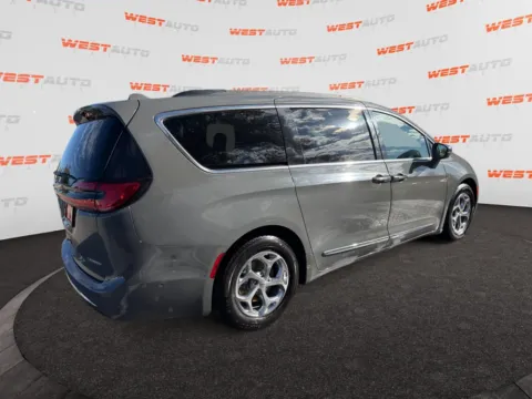 More photos of 2022 Chrysler Pacifica Limited at West Auto Sales - West Valley, UT
