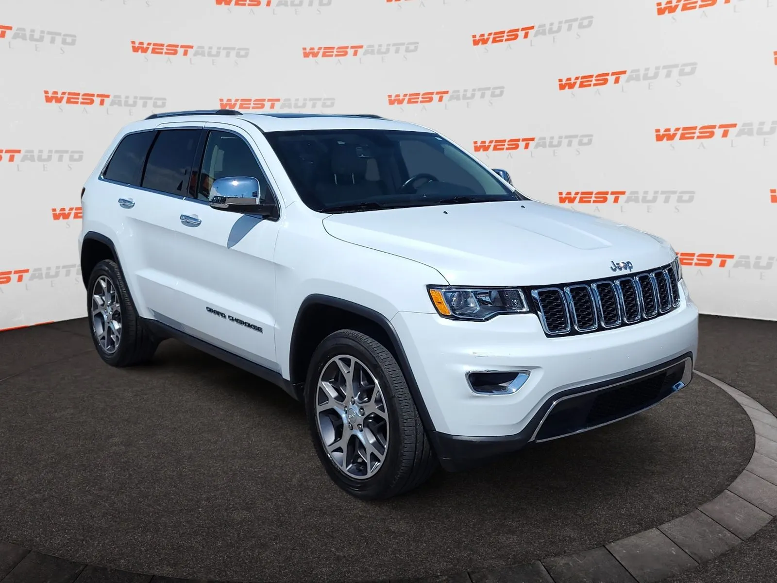 Jeep Grand Cherokee photo 7