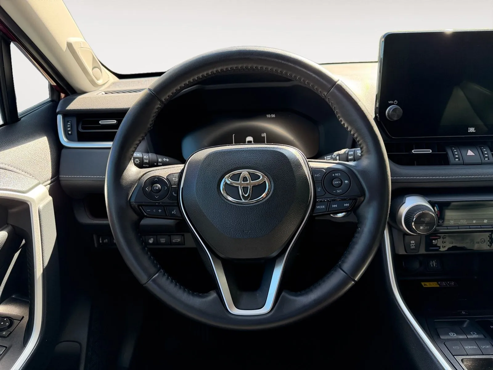 Toyota RAV4 photo 12