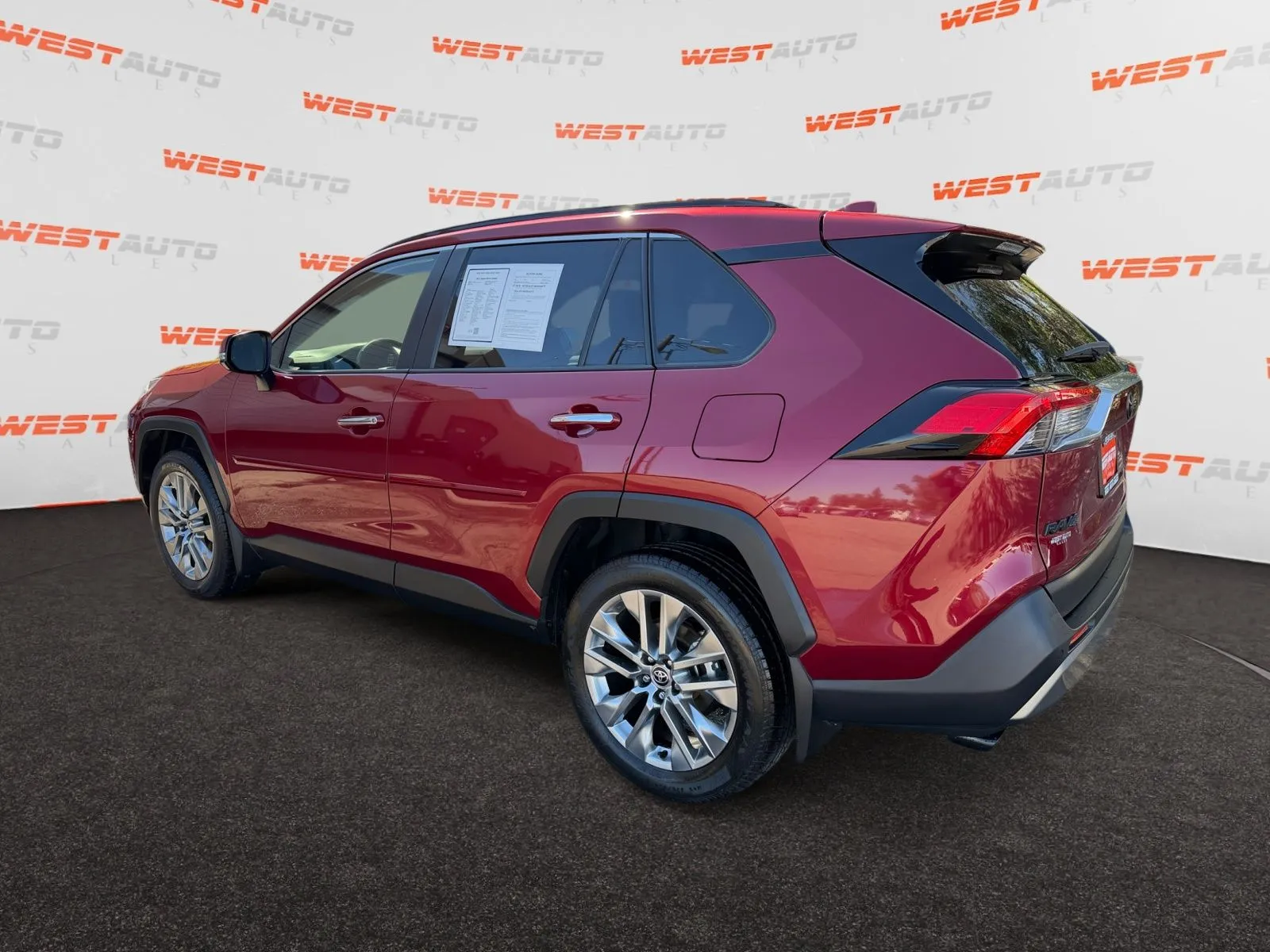 Toyota RAV4 photo 3
