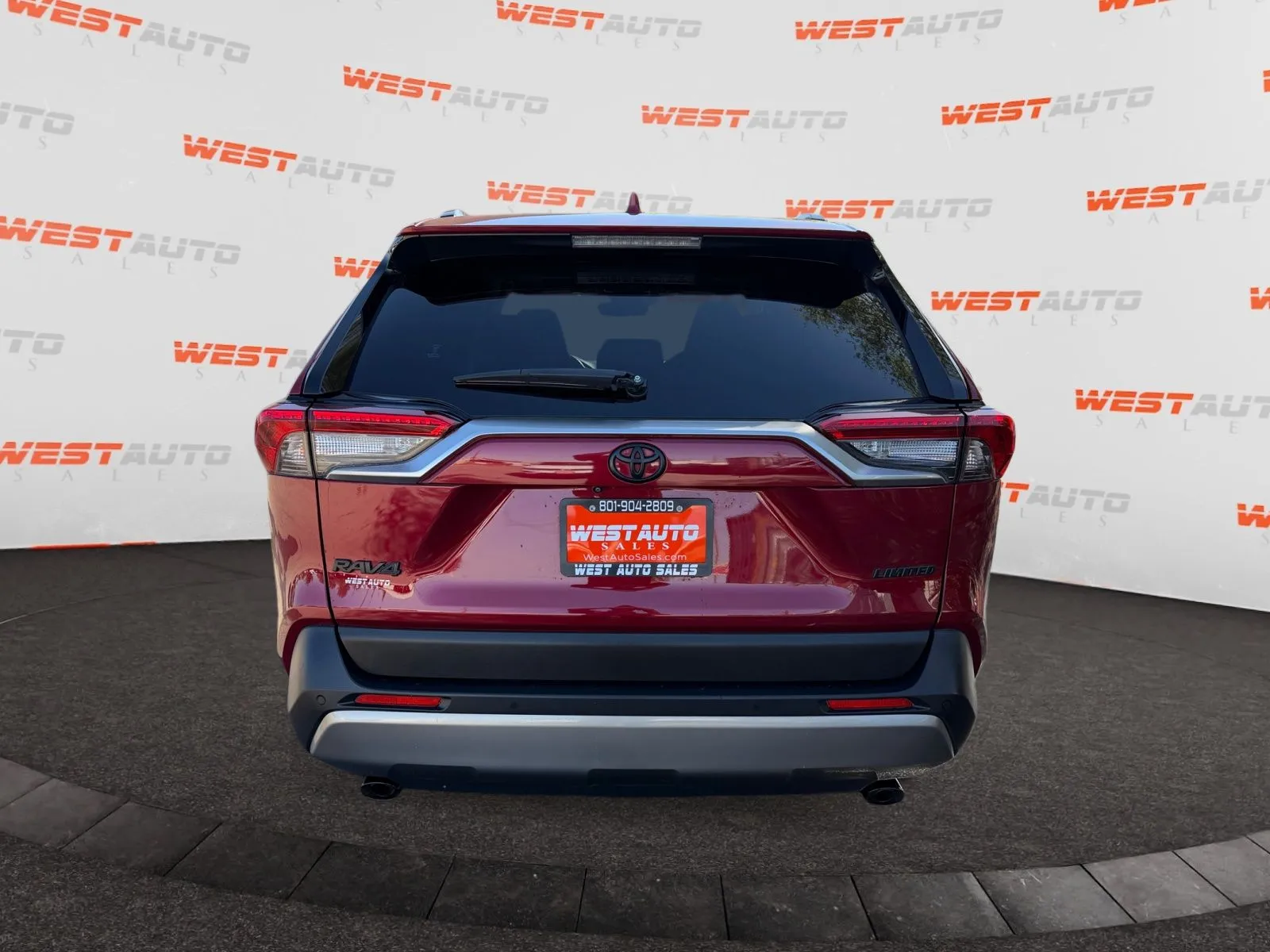 Toyota RAV4 photo 4