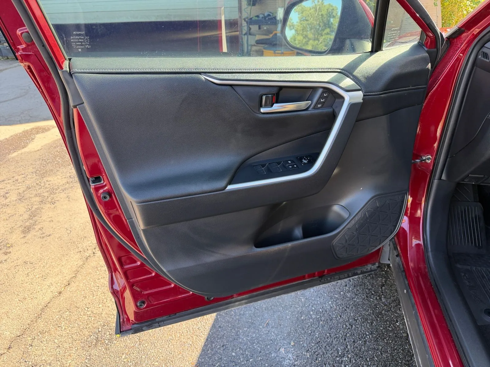 Toyota RAV4 photo 19
