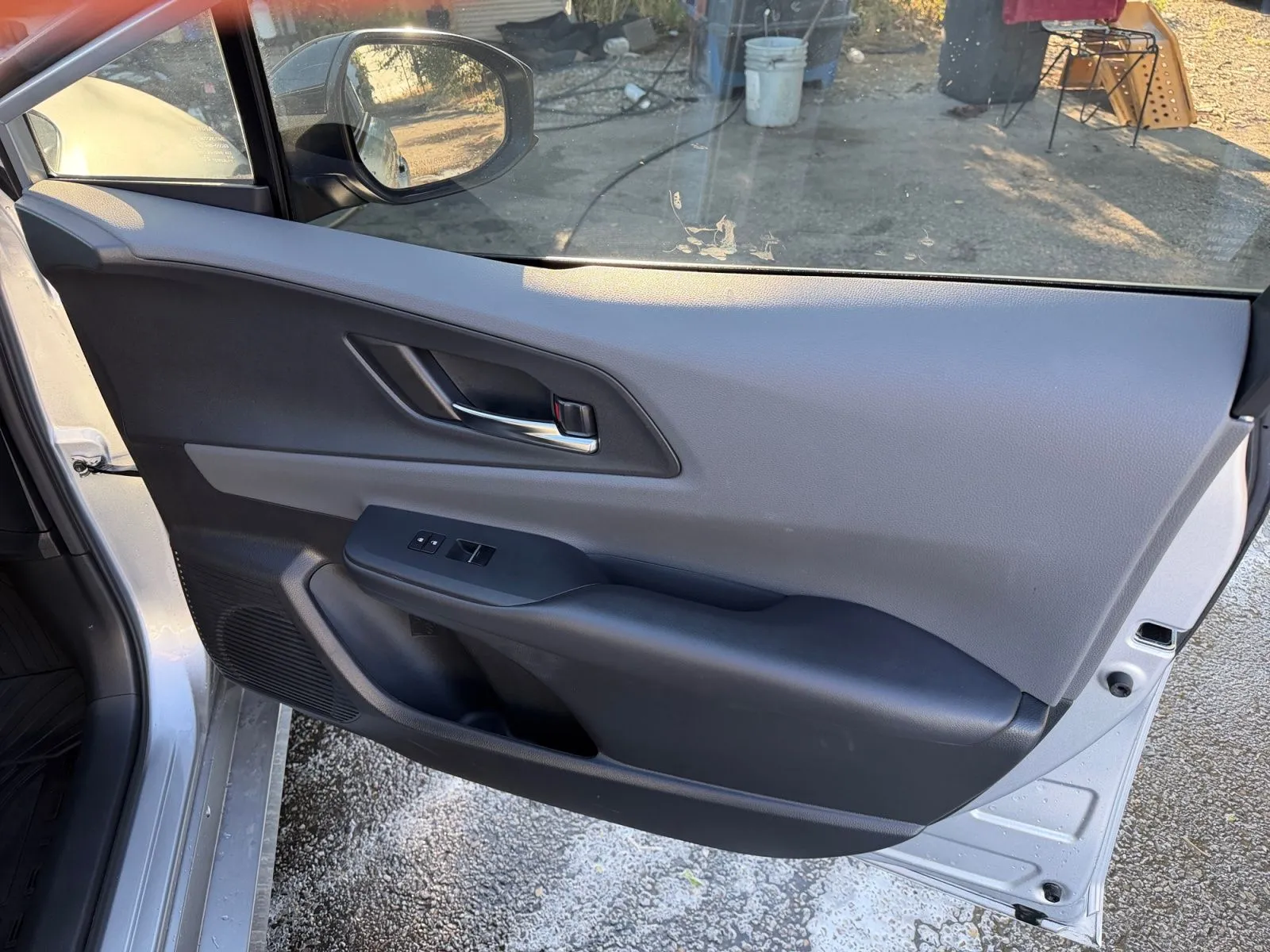 Toyota Prius photo 17