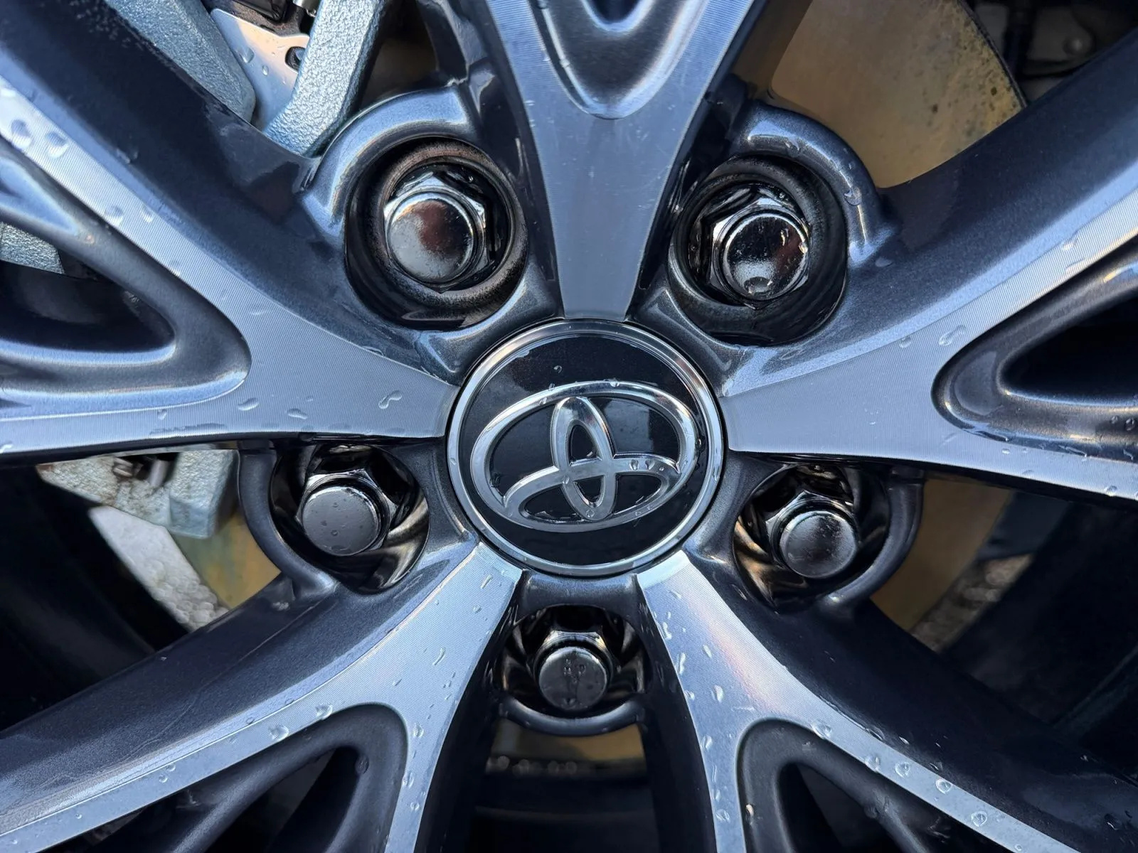 Toyota Prius photo 31