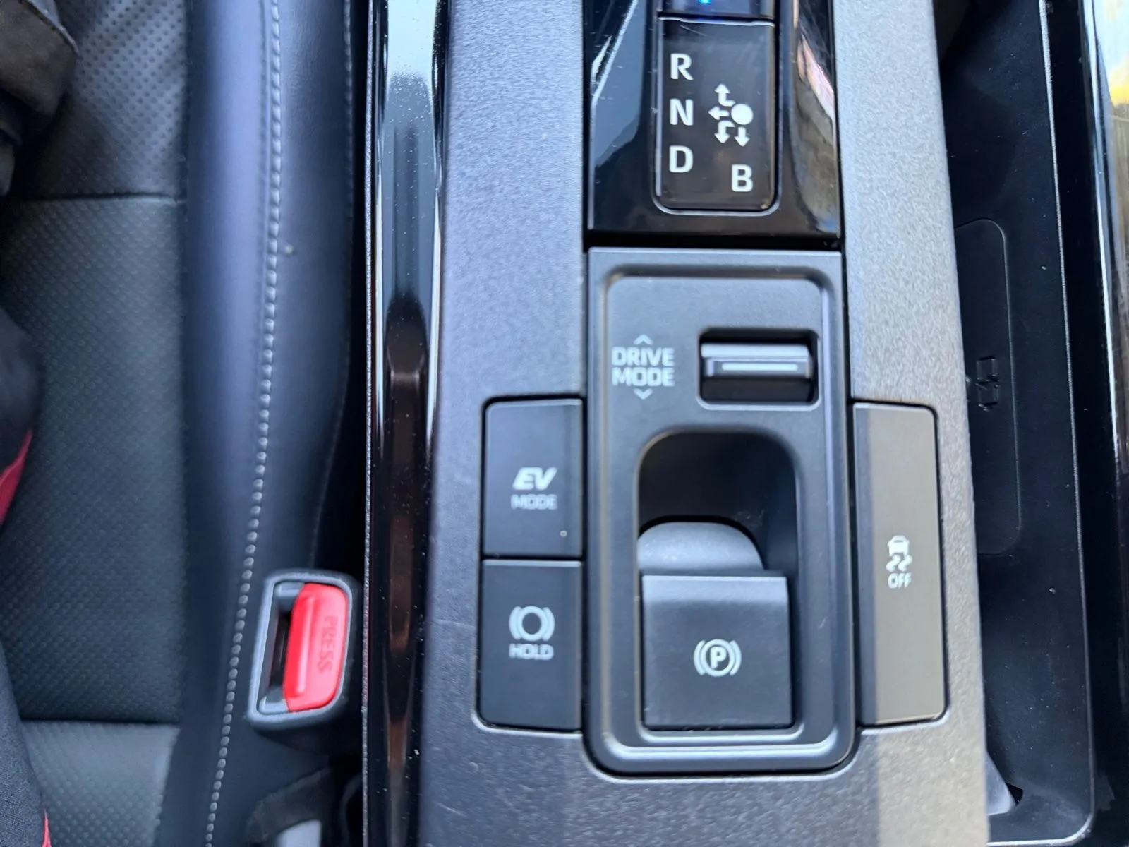 Toyota Prius photo 23