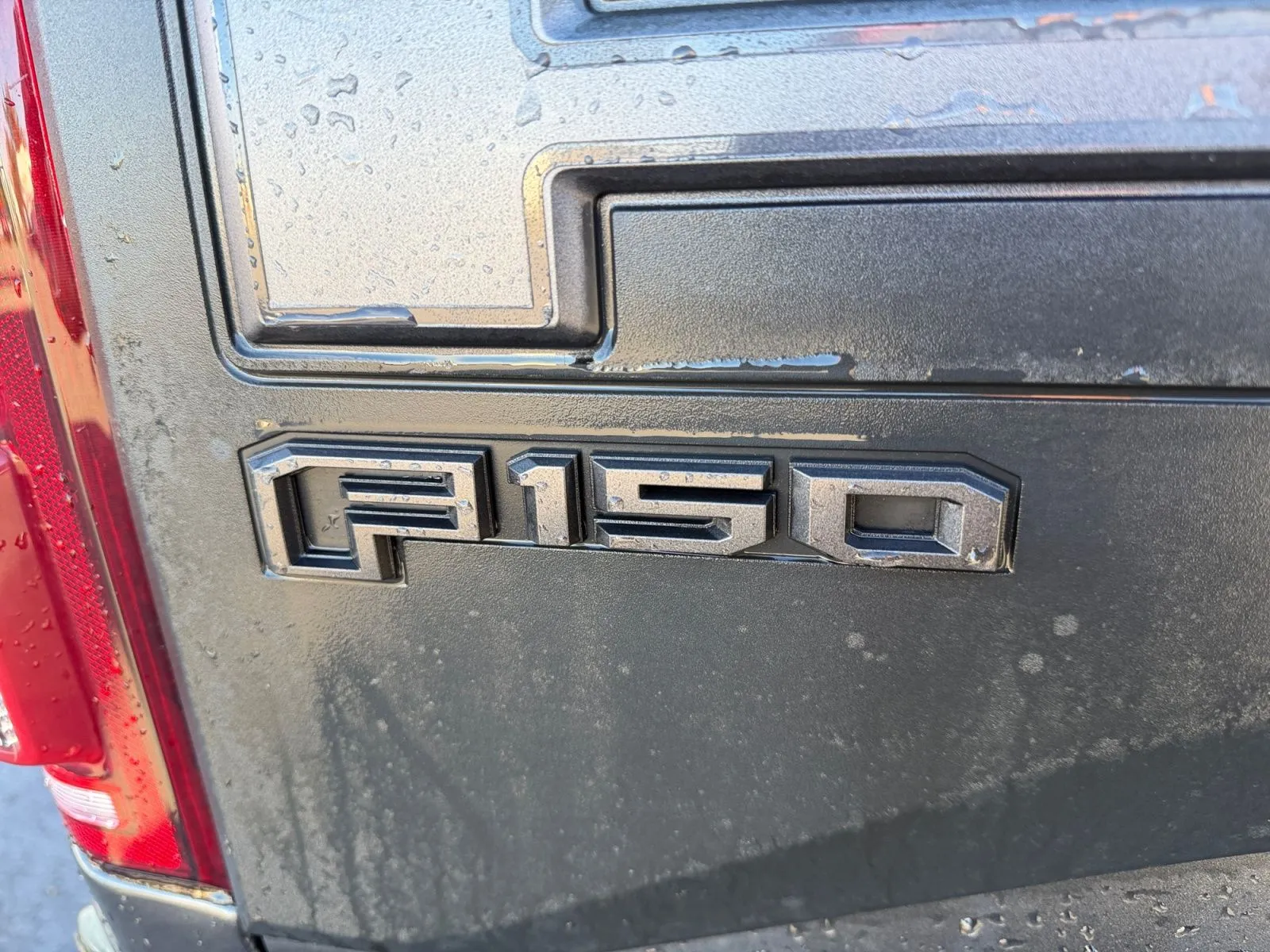Ford F-150 photo 35