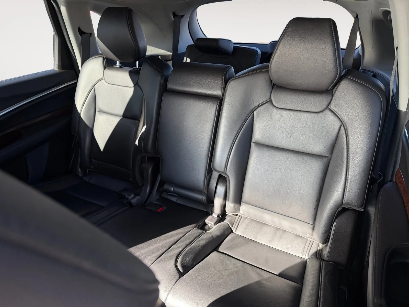 Acura MDX photo 13
