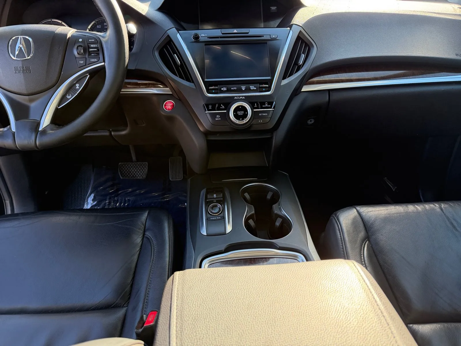 Acura MDX photo 11