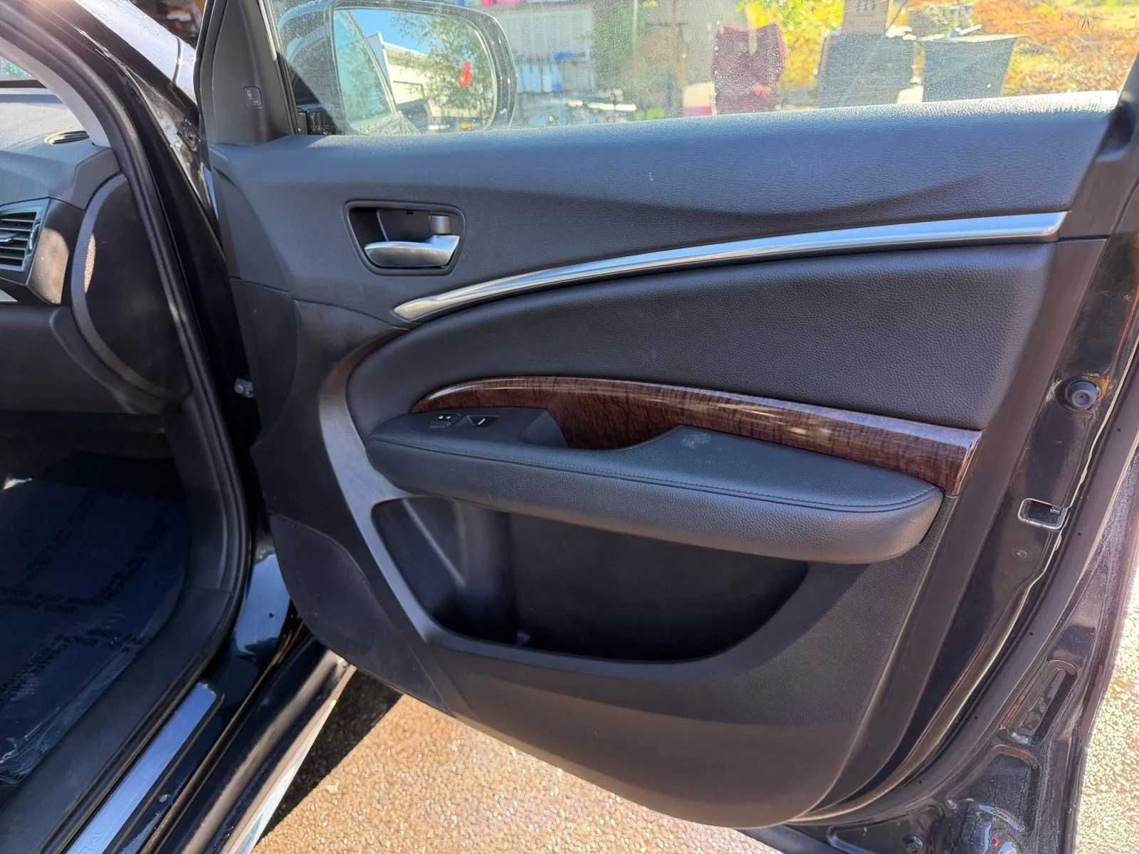 Acura MDX photo 17