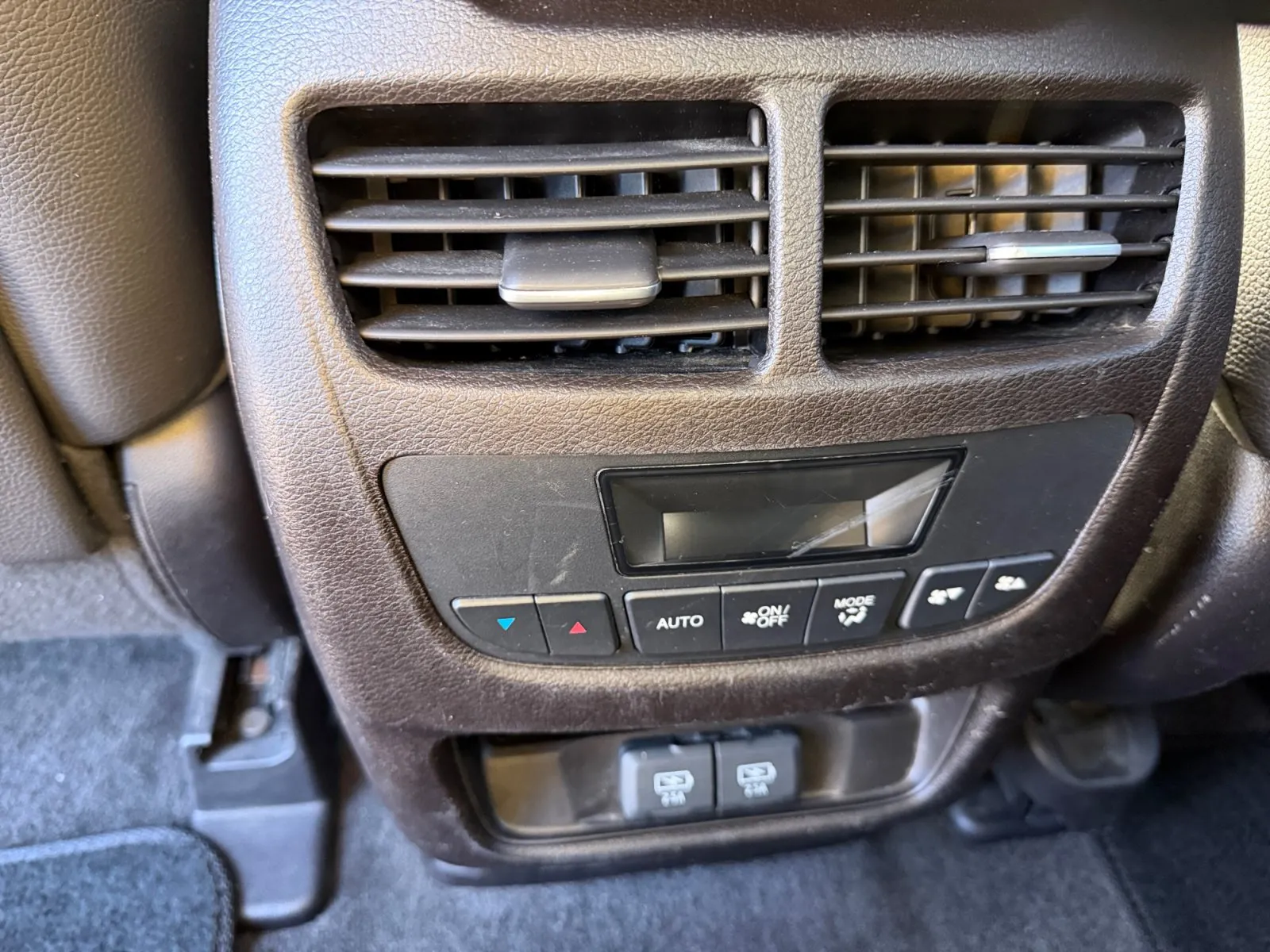 Acura MDX photo 28