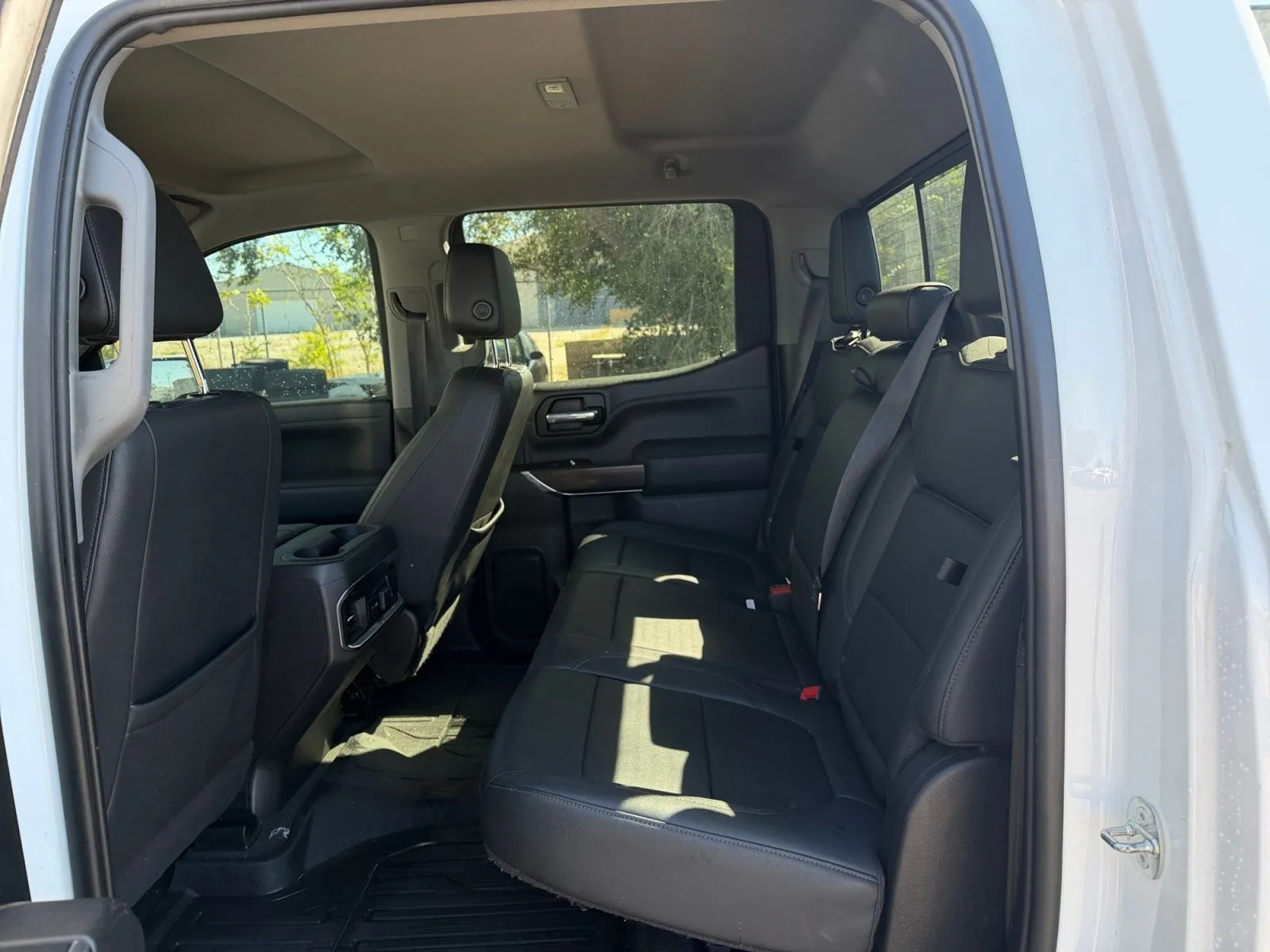 GMC Sierra photo 27