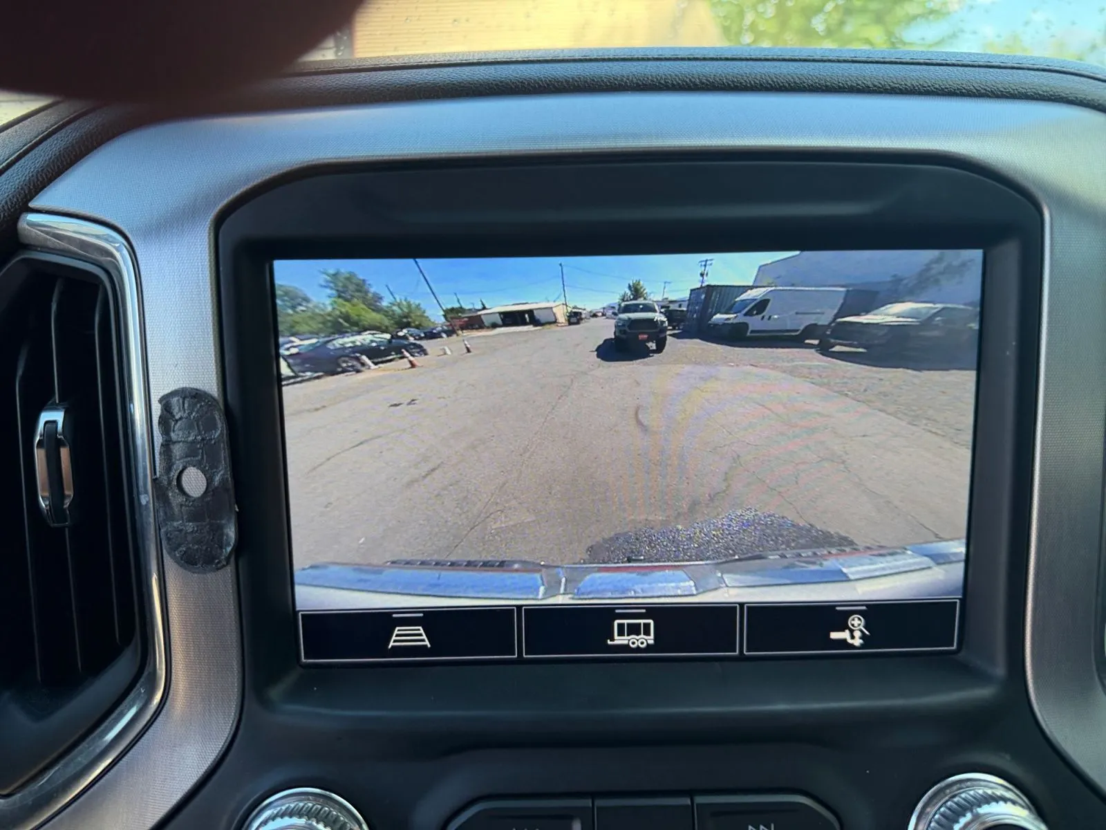 GMC Sierra photo 23