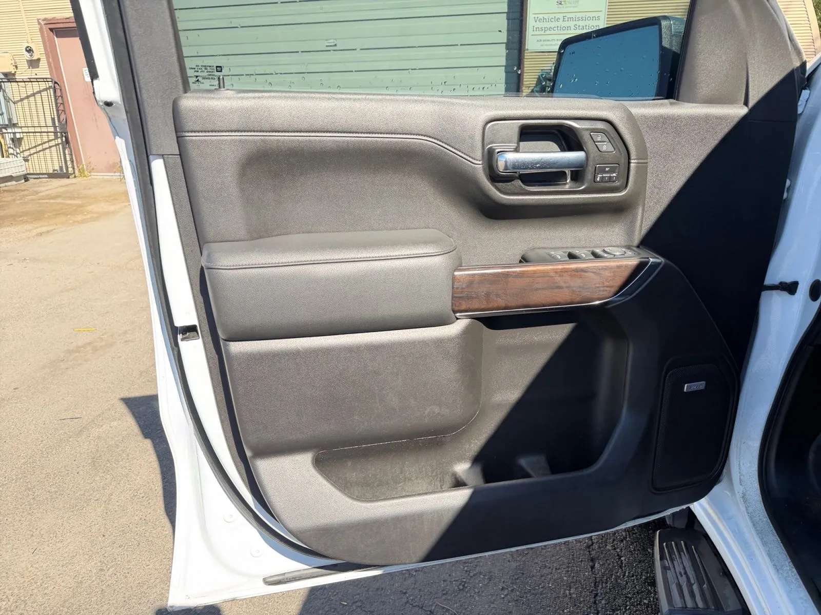 GMC Sierra photo 19