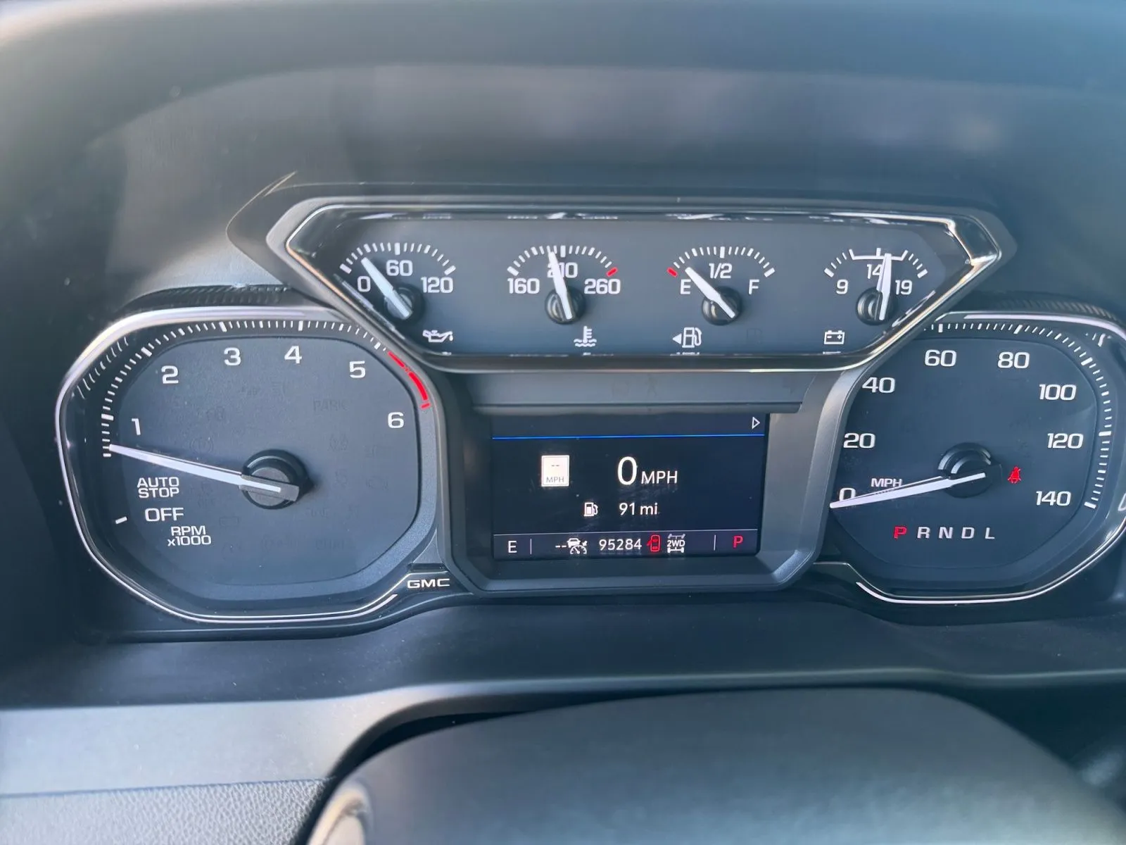 GMC Sierra photo 20