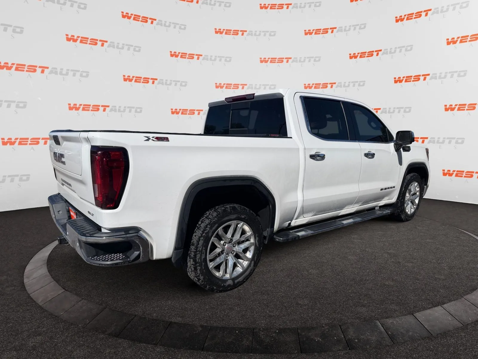 GMC Sierra photo 5