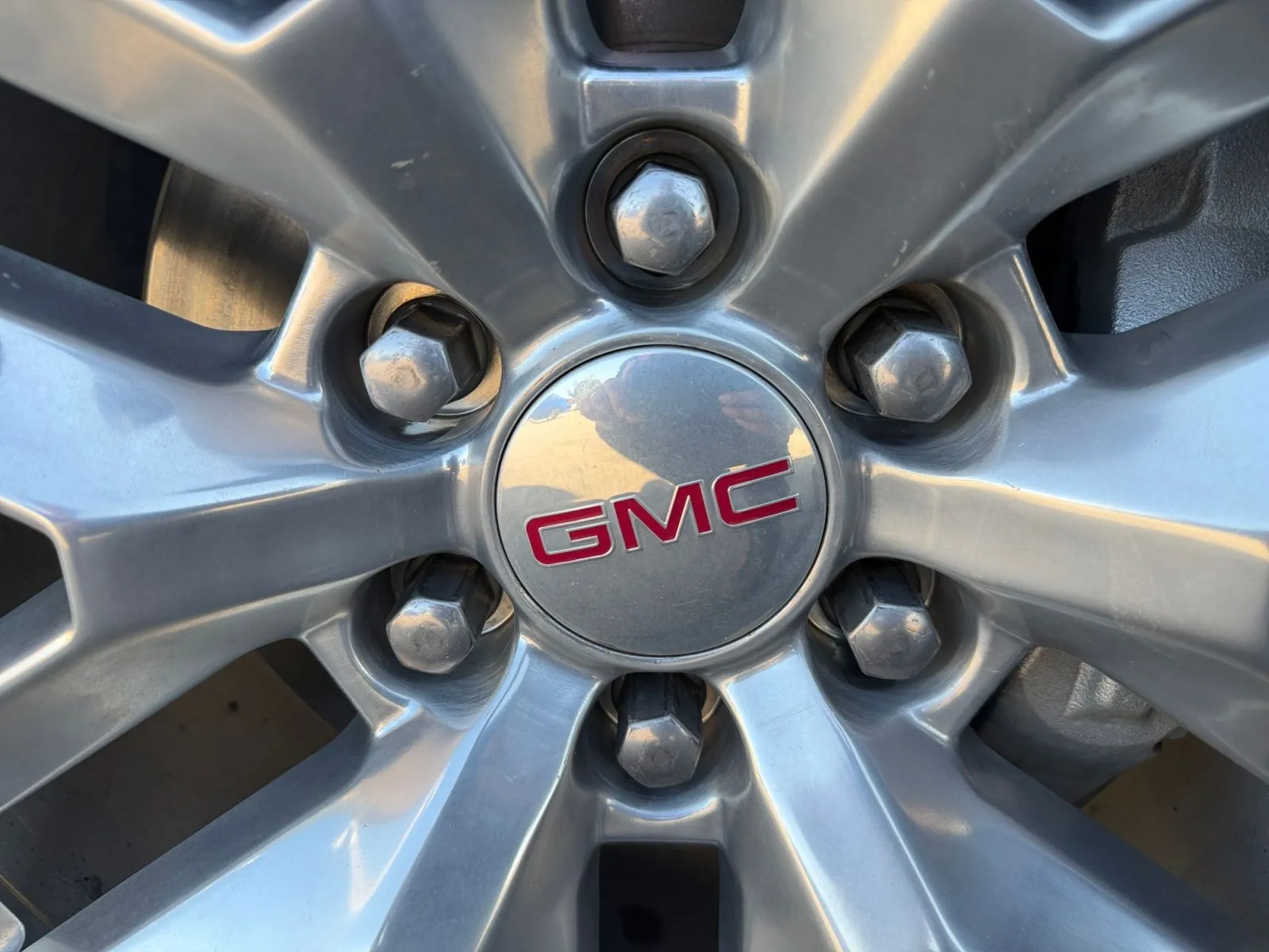 GMC Sierra photo 35