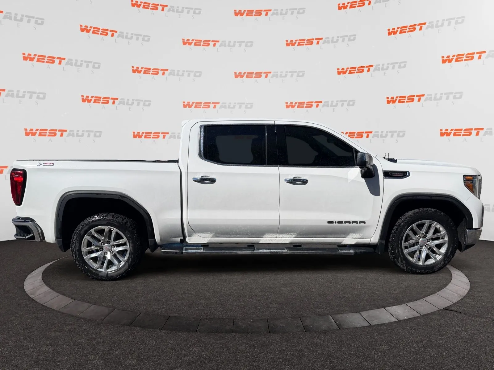 GMC Sierra photo 6
