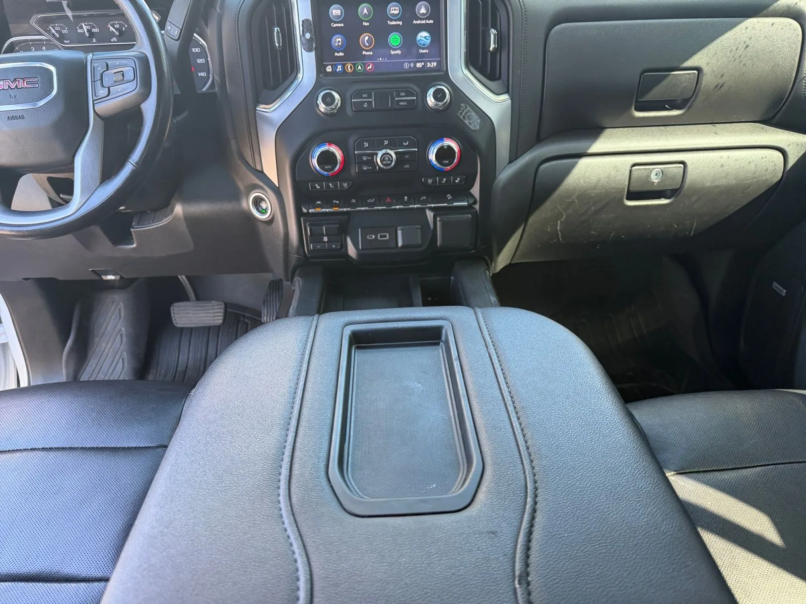 GMC Sierra photo 11