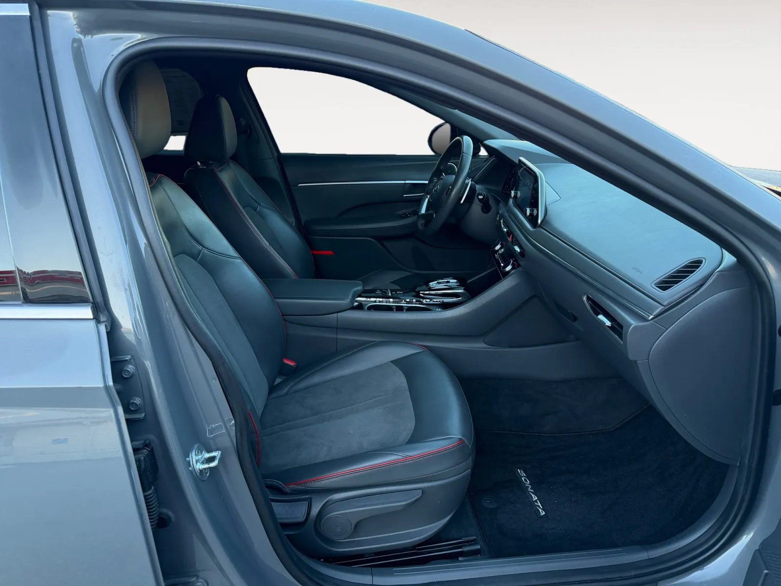 Hyundai Sonata photo 15