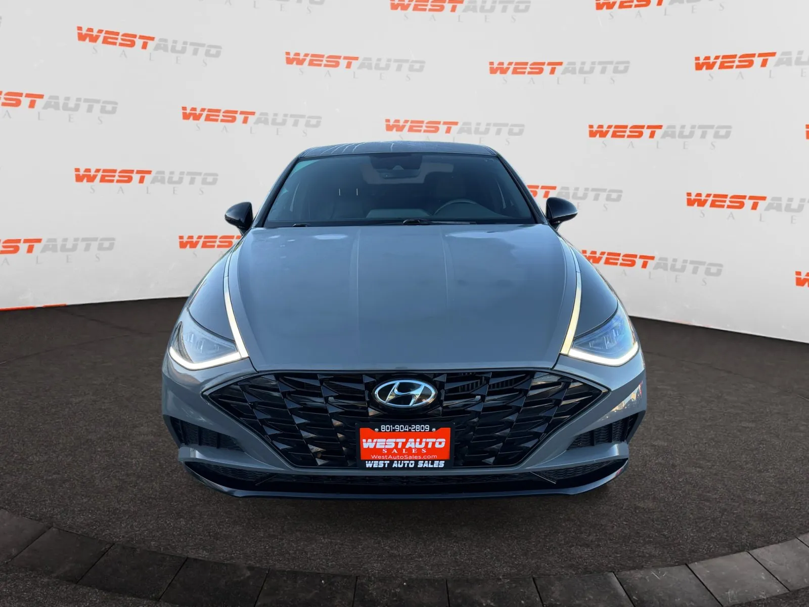 Hyundai Sonata photo 8