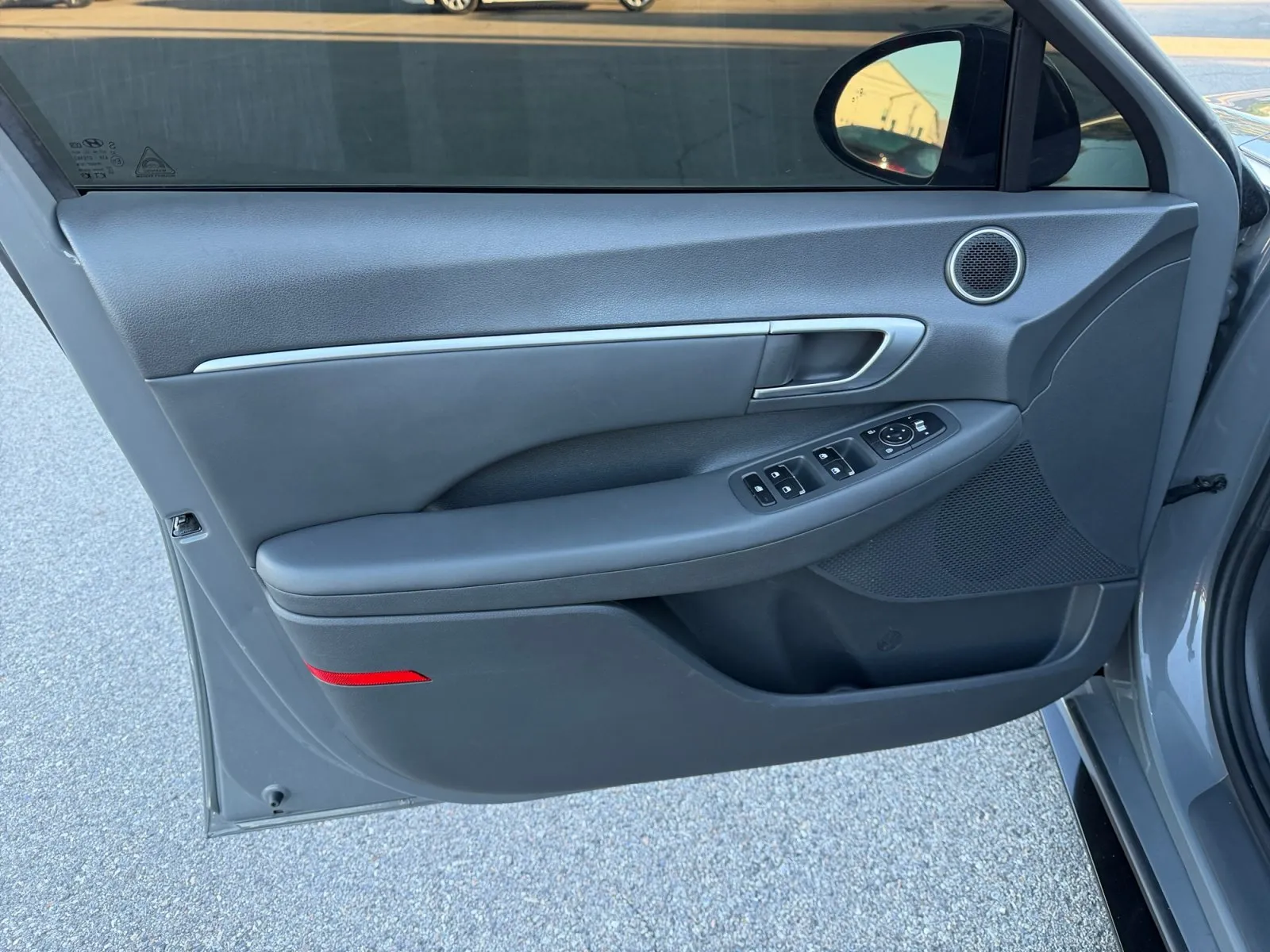 Hyundai Sonata photo 19