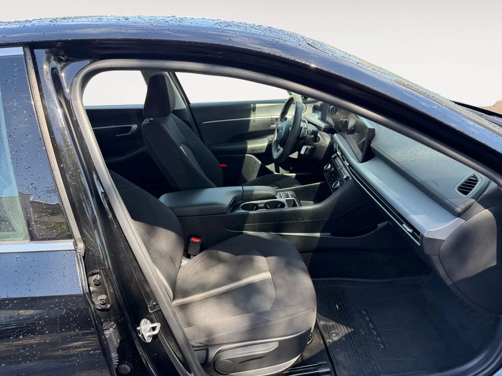 Hyundai Sonata photo 15