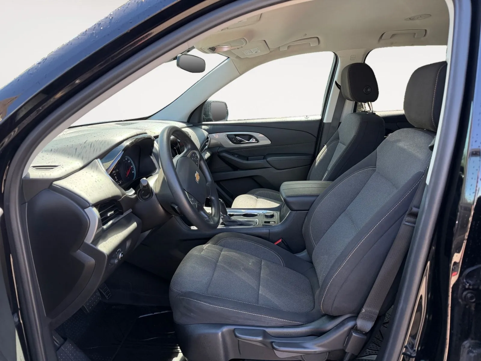 Chevrolet Traverse photo 9