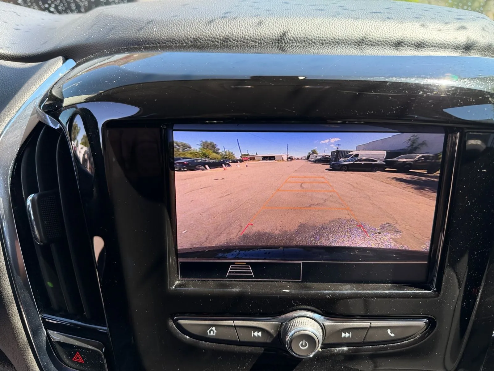 Chevrolet Traverse photo 23