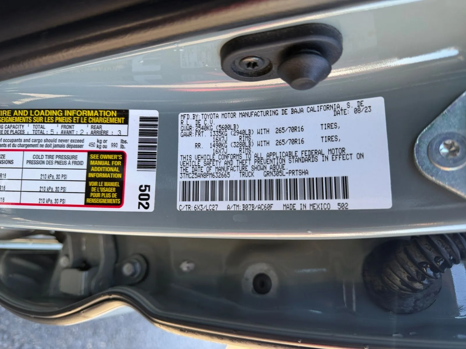 Toyota Tacoma photo 45