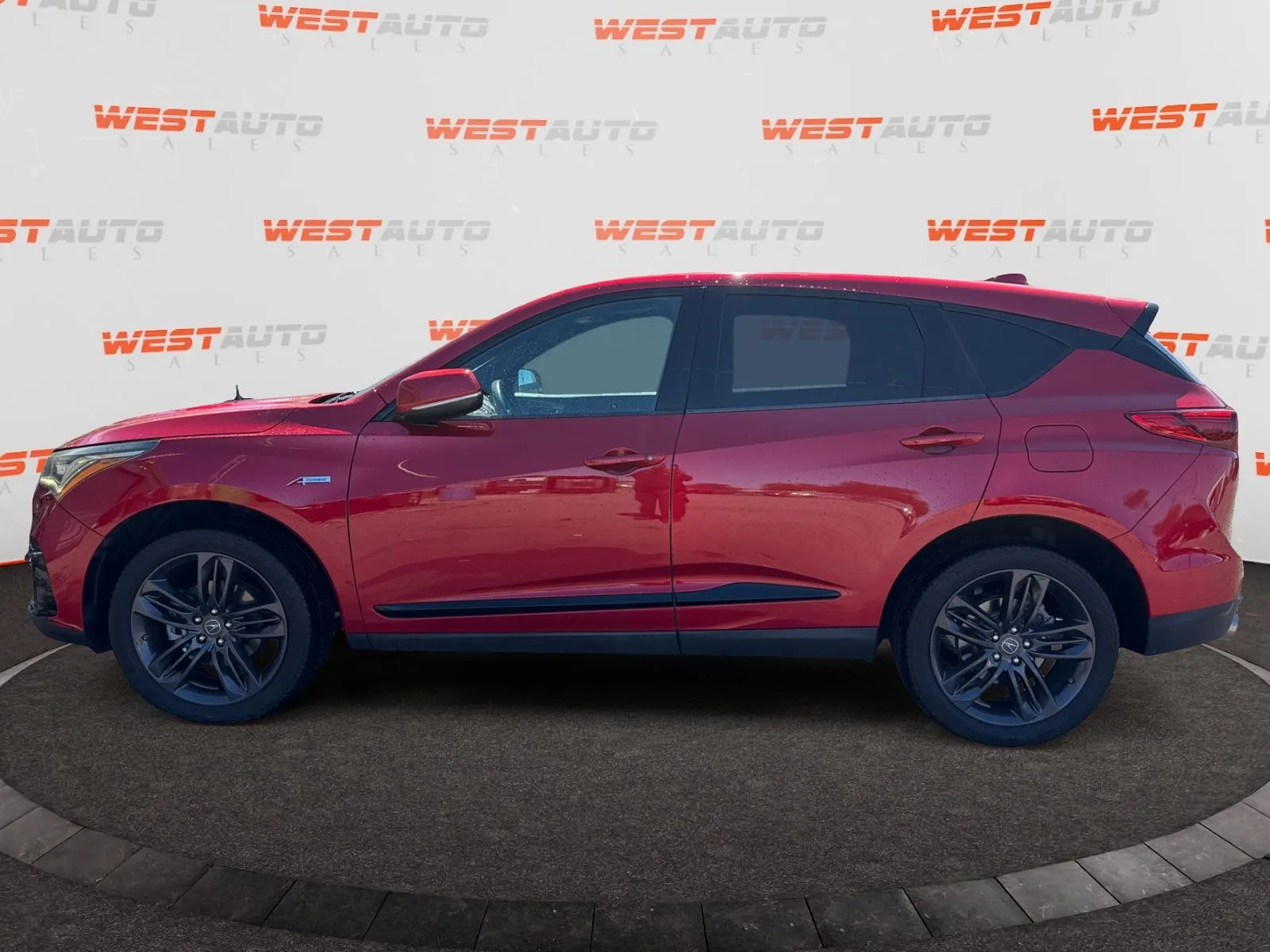 Acura RDX photo 2