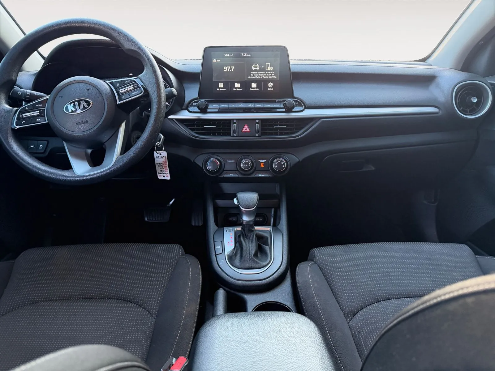 Kia Forte photo 11