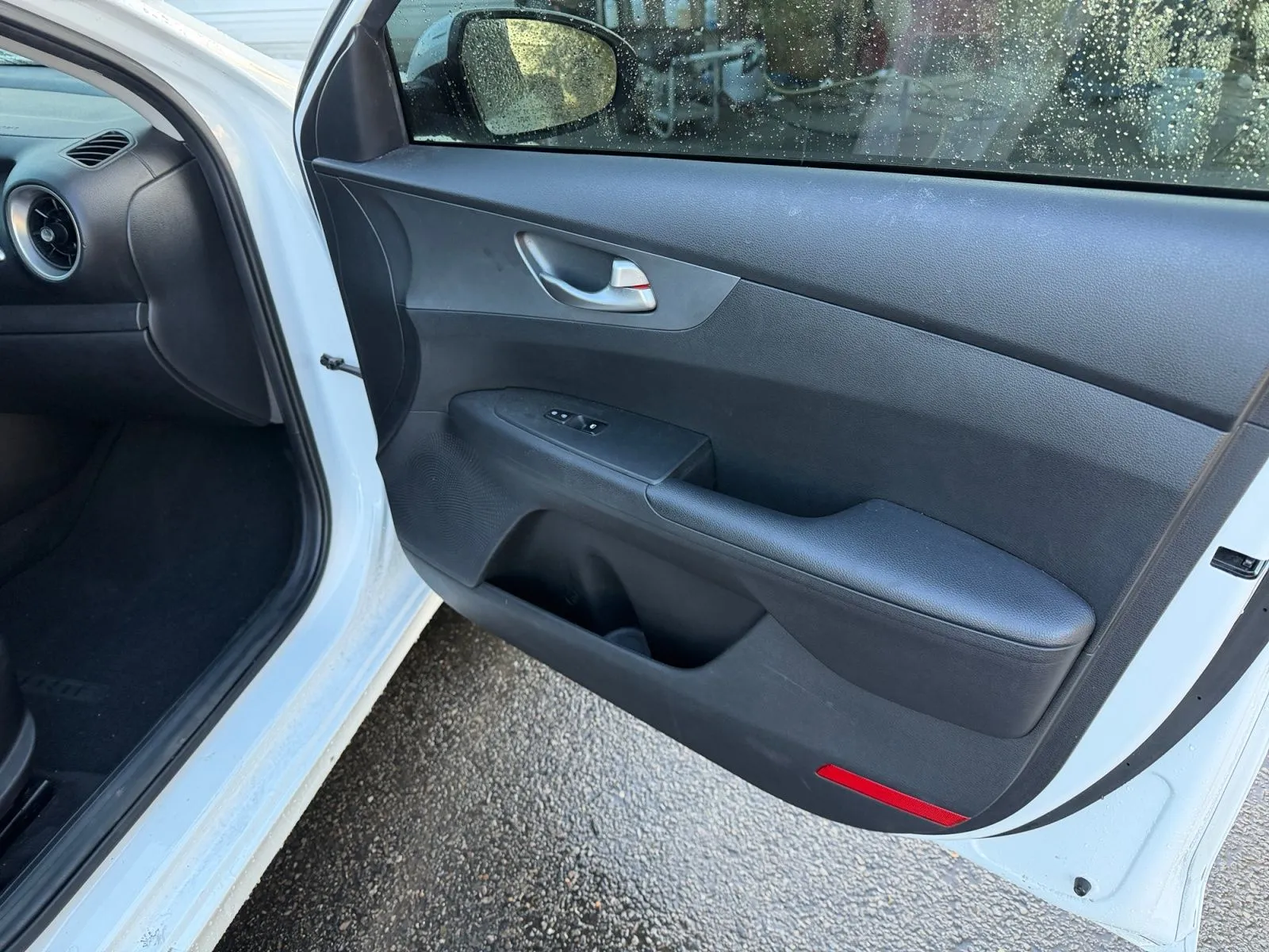 Kia Forte photo 17