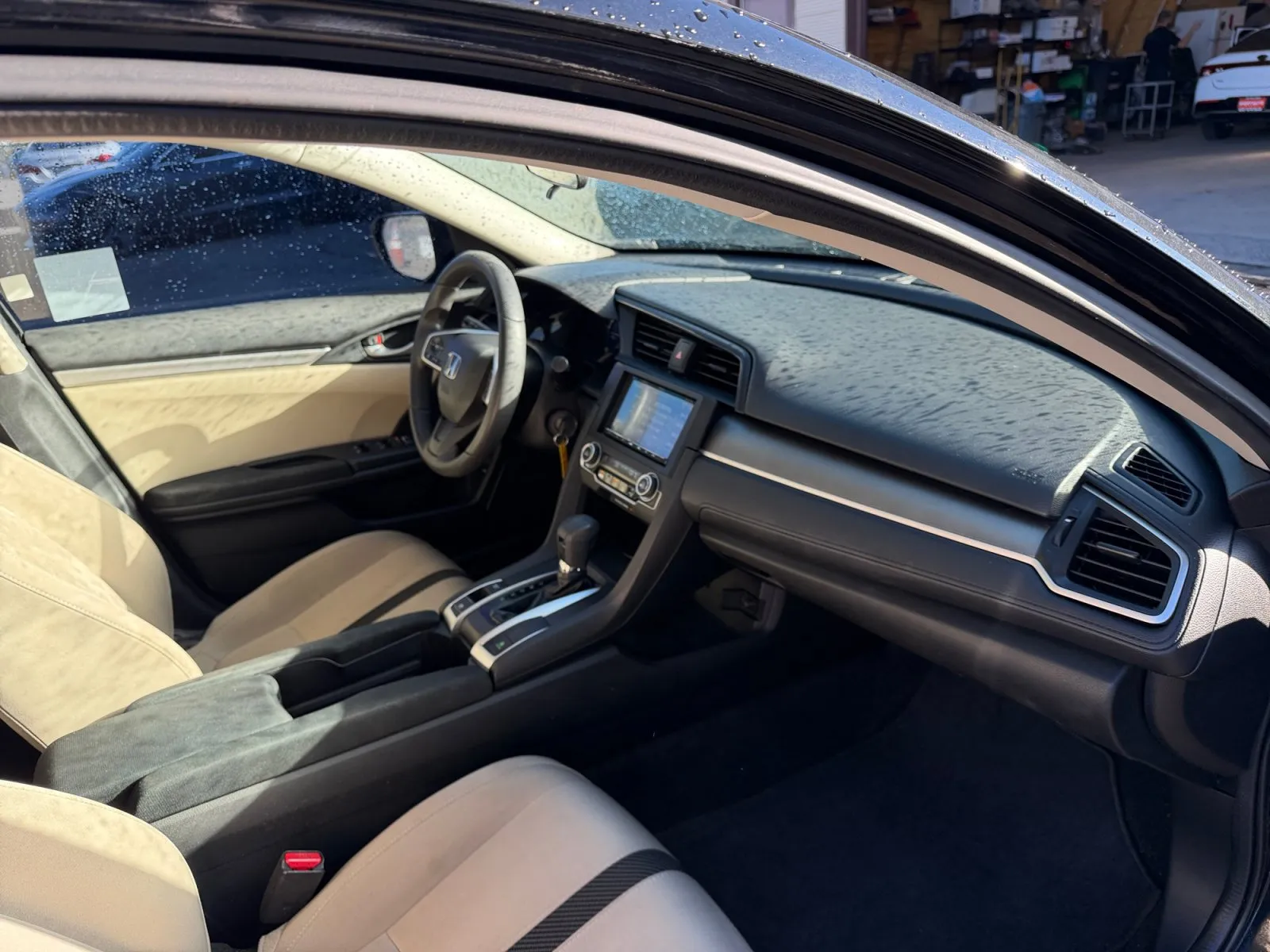 Honda Civic photo 16