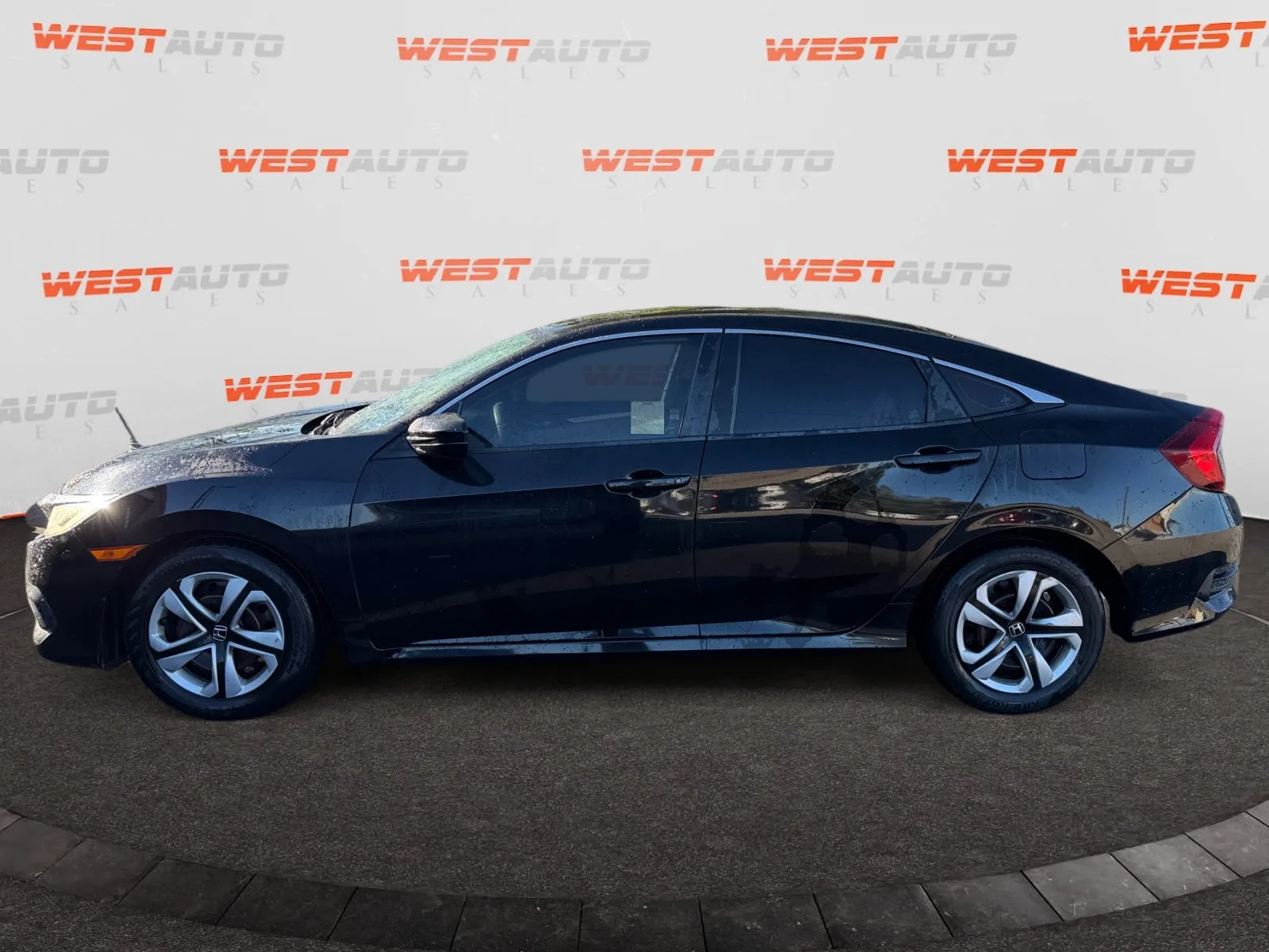 Honda Civic photo 2