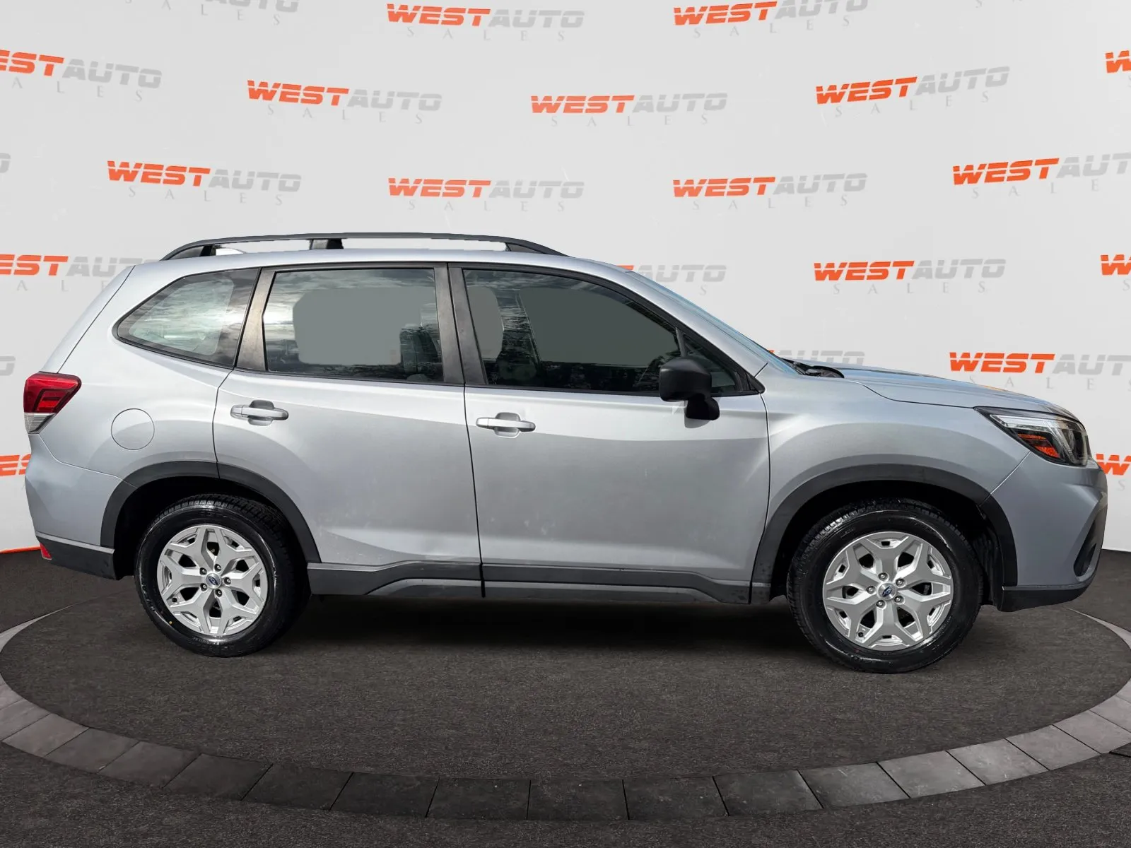 Subaru Forester photo 6
