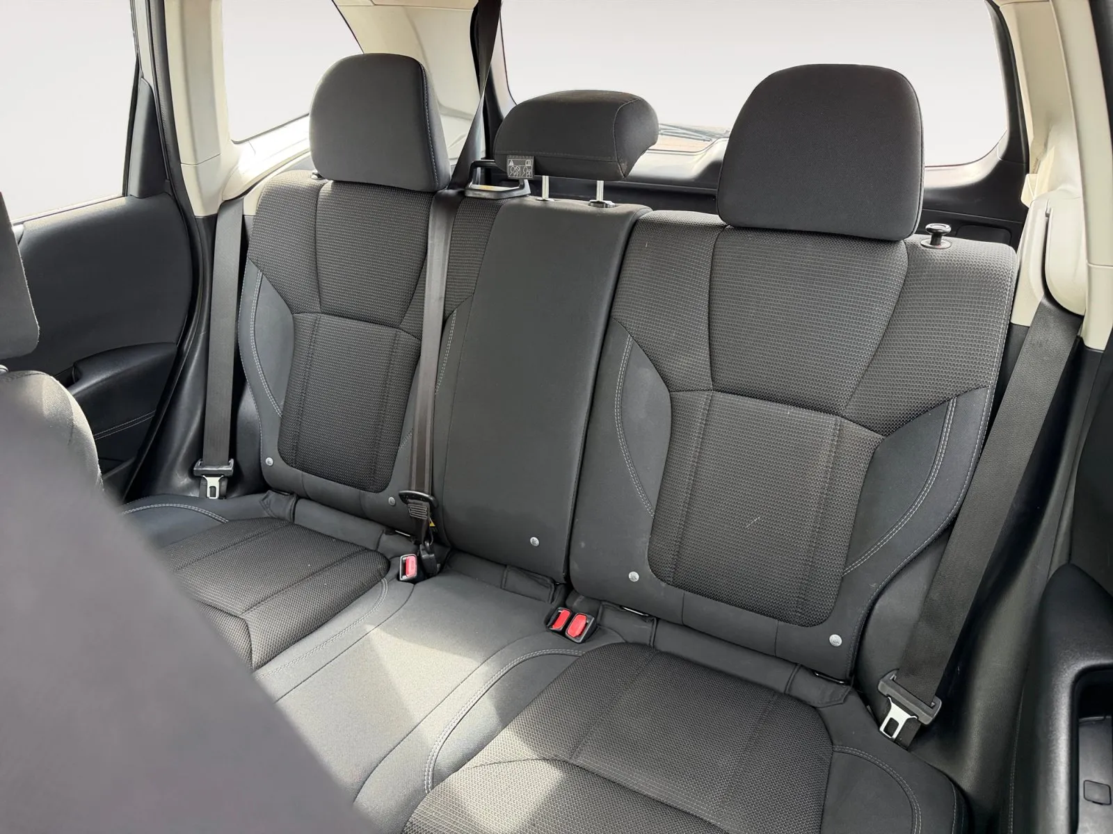 Subaru Forester photo 13