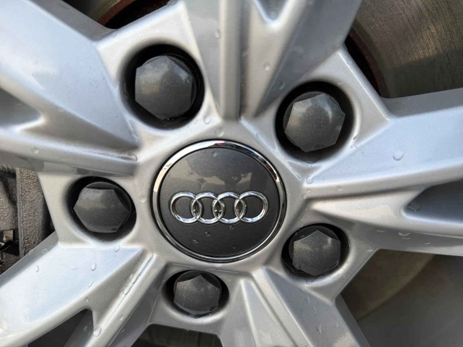 Audi Q3 photo 33