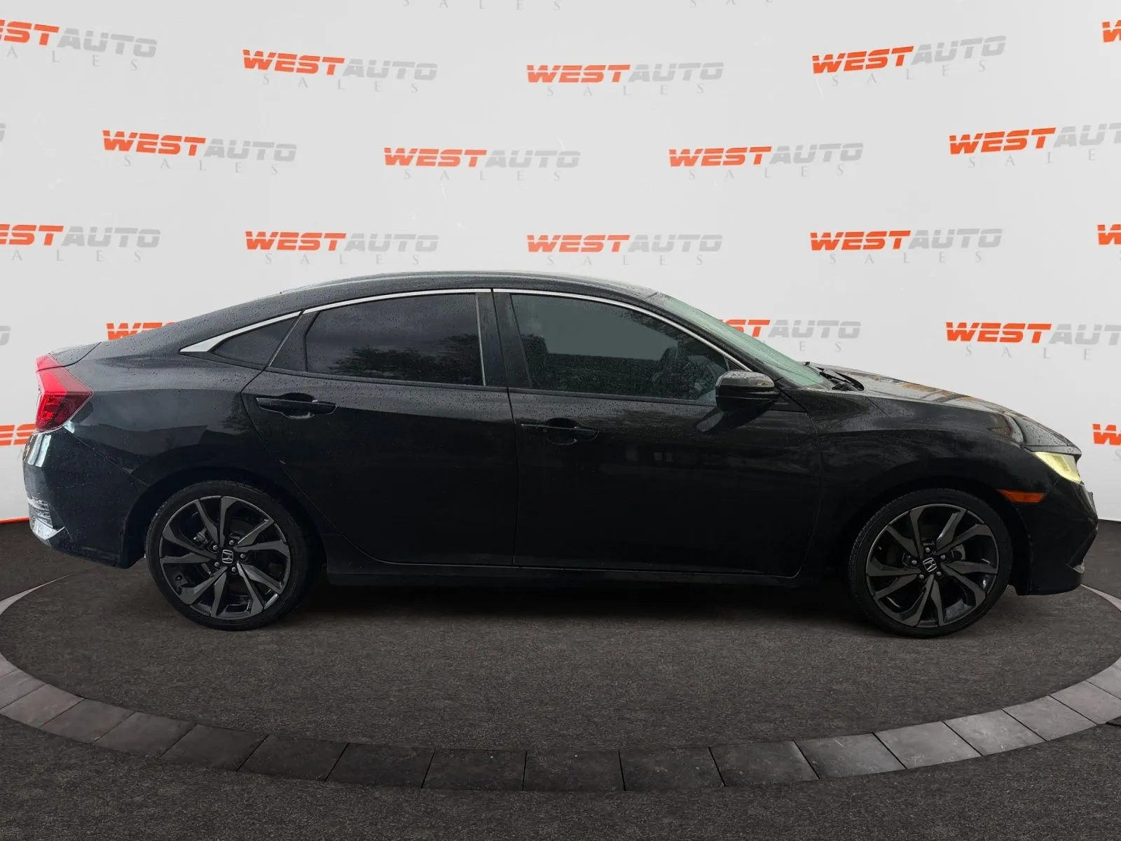 Honda Civic photo 6
