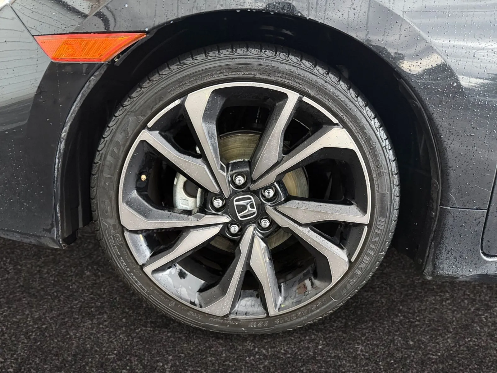 Honda Civic photo 14
