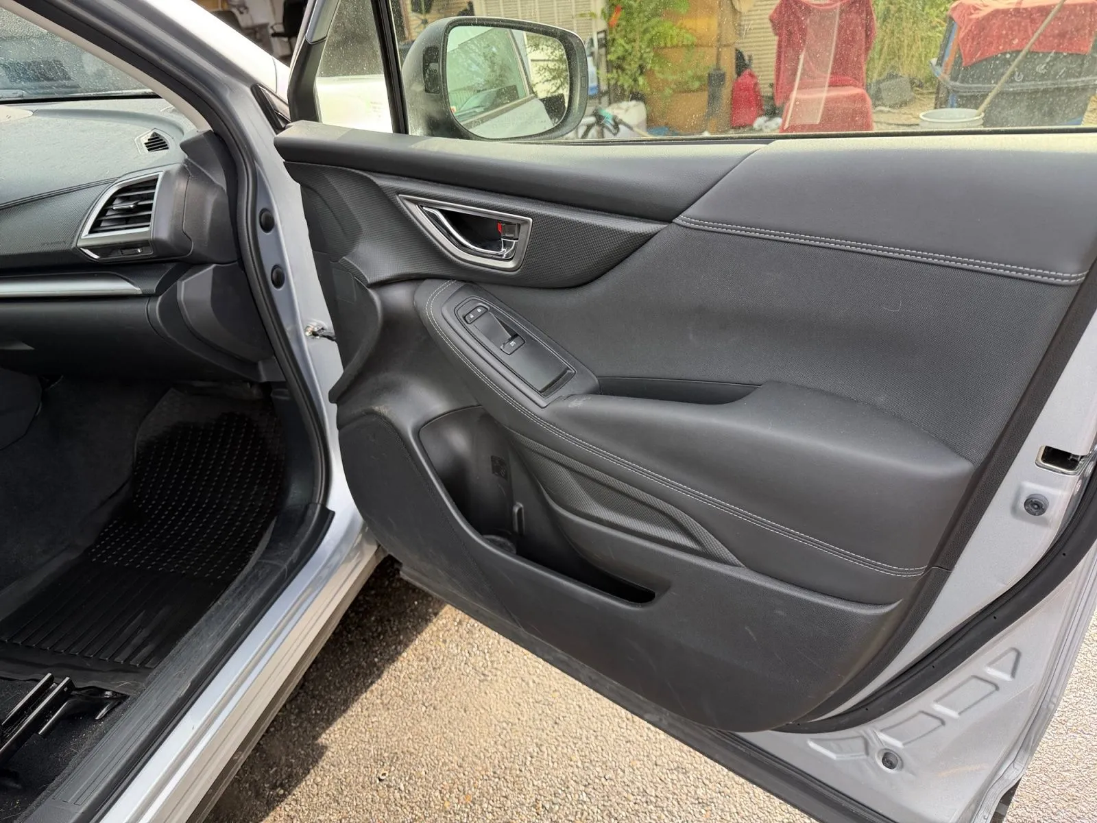 Subaru Forester photo 17