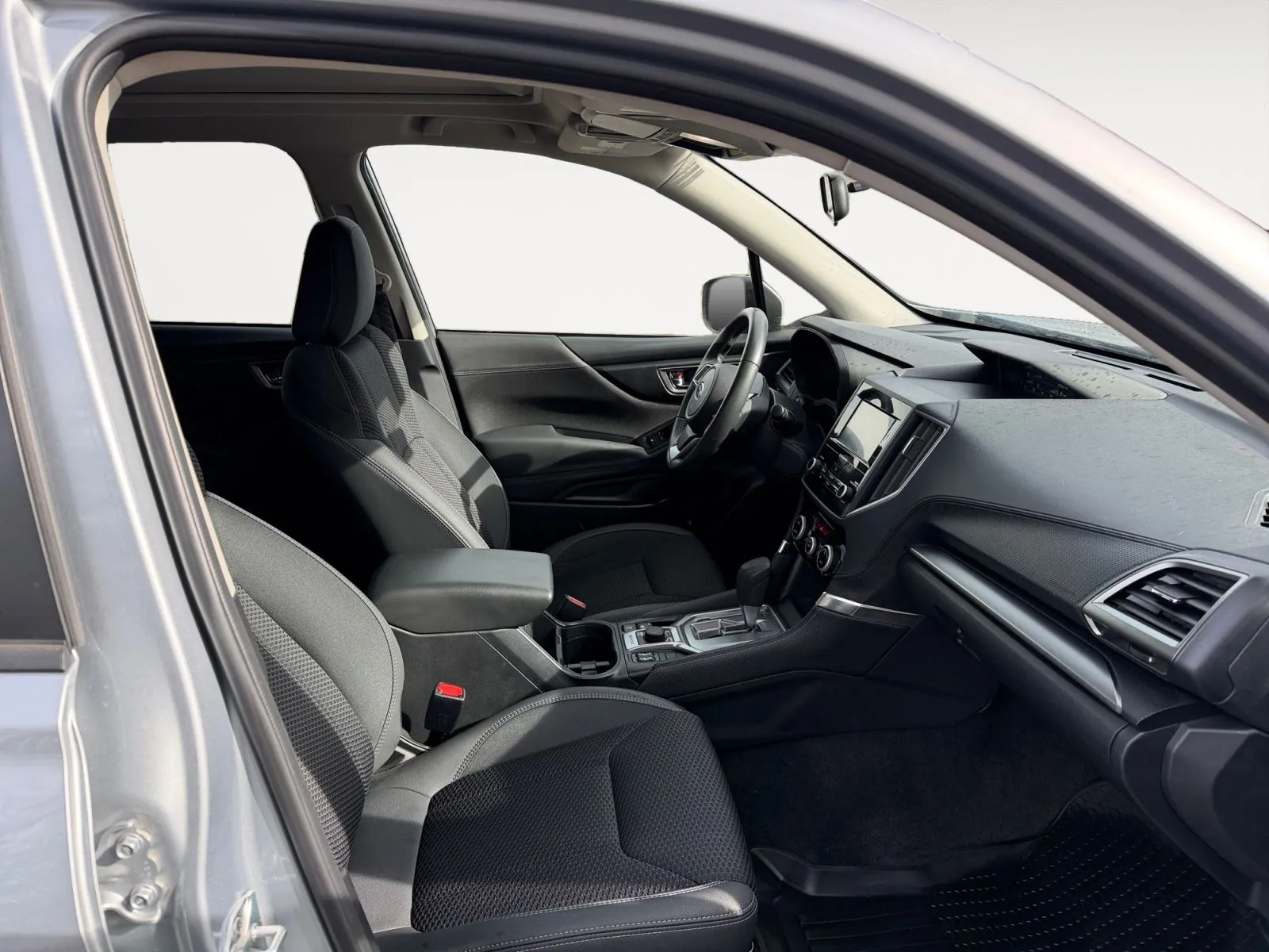 Subaru Forester photo 15