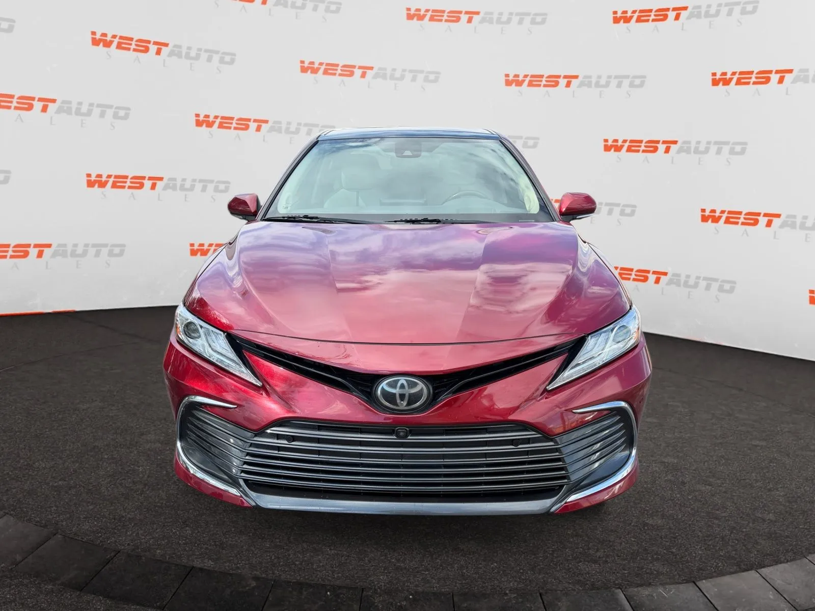 Toyota Camry photo 8