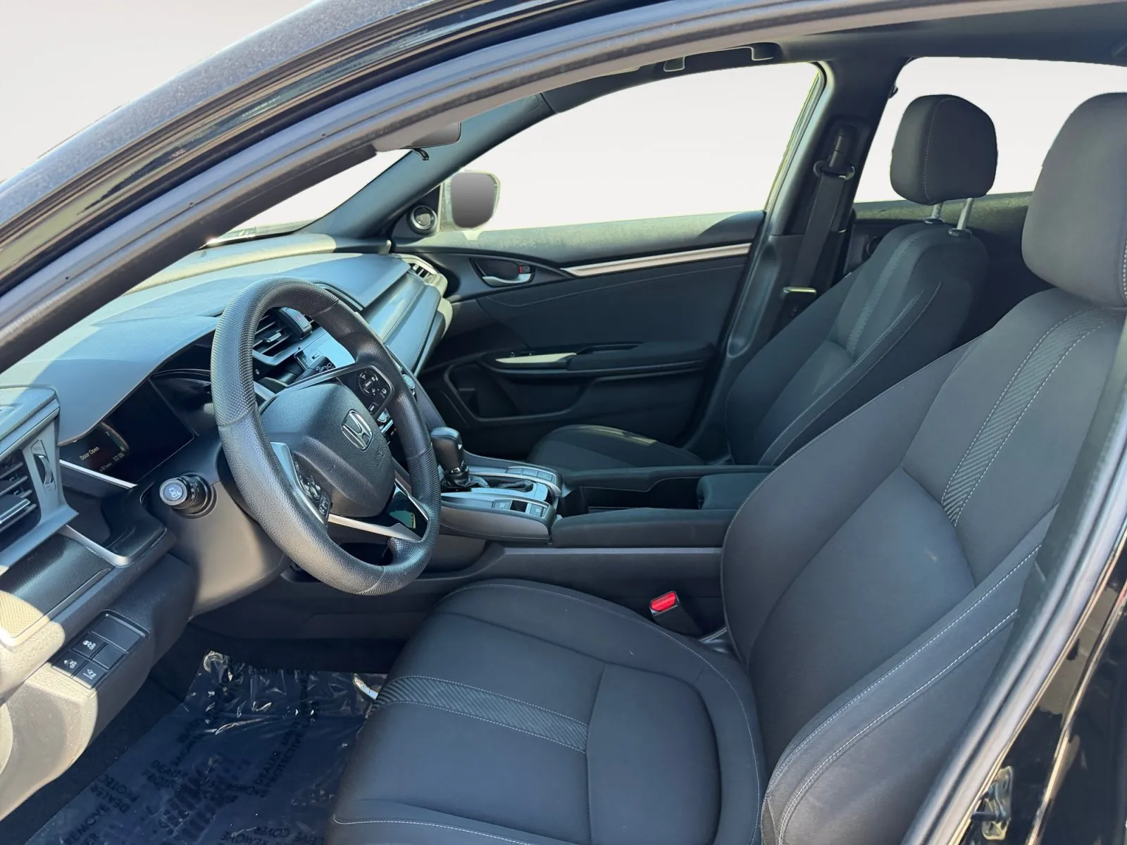 Honda Civic photo 9