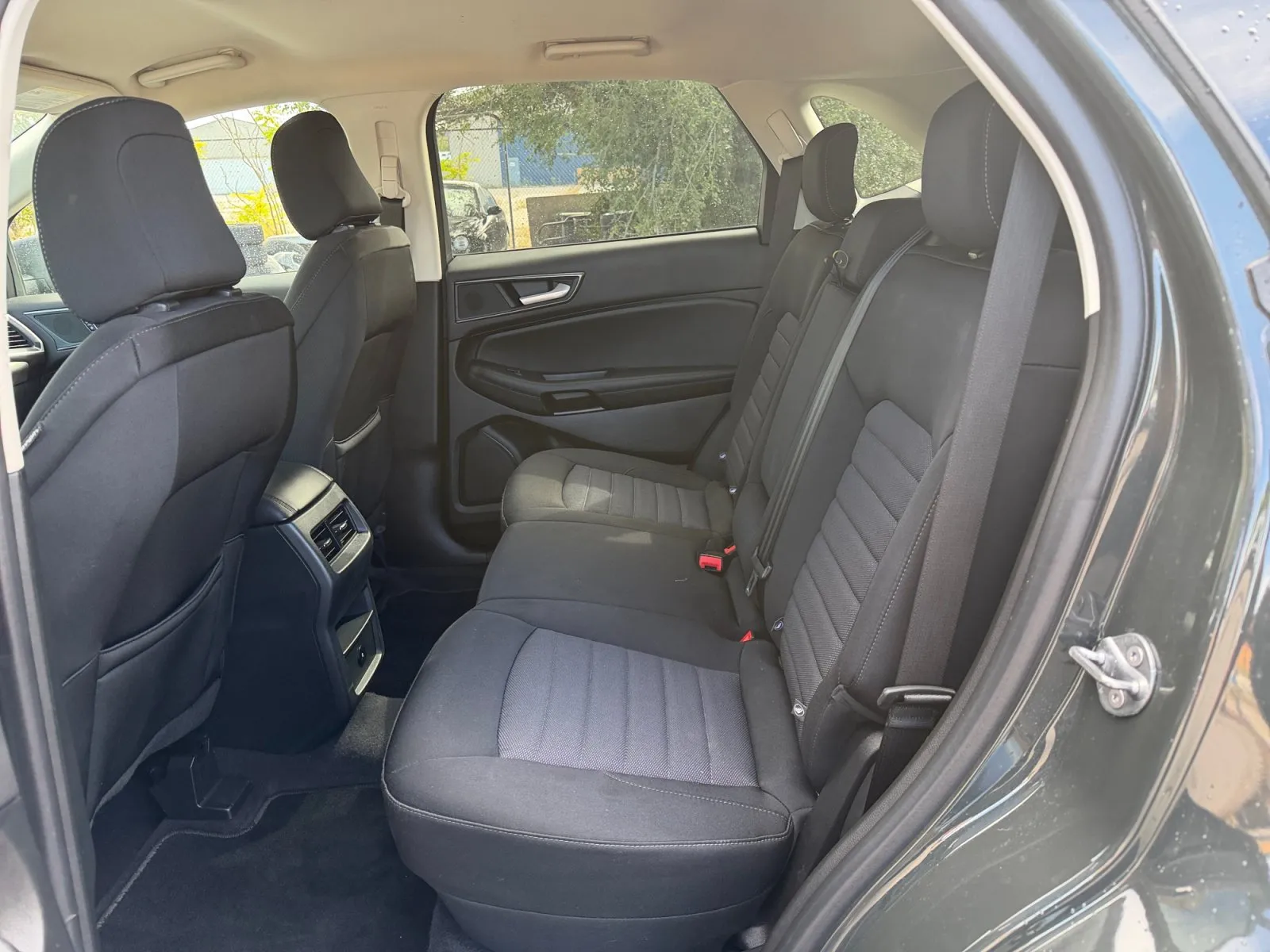 Ford Edge photo 26