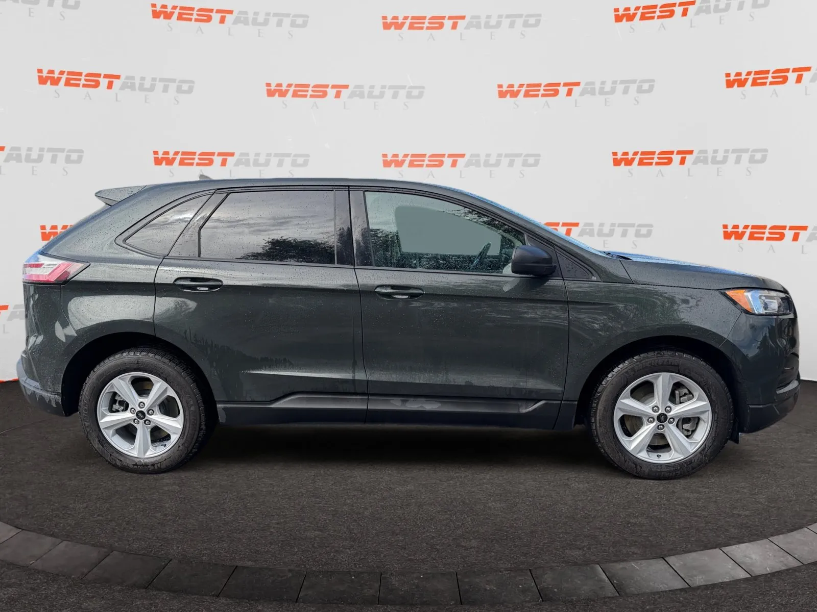 Ford Edge photo 6