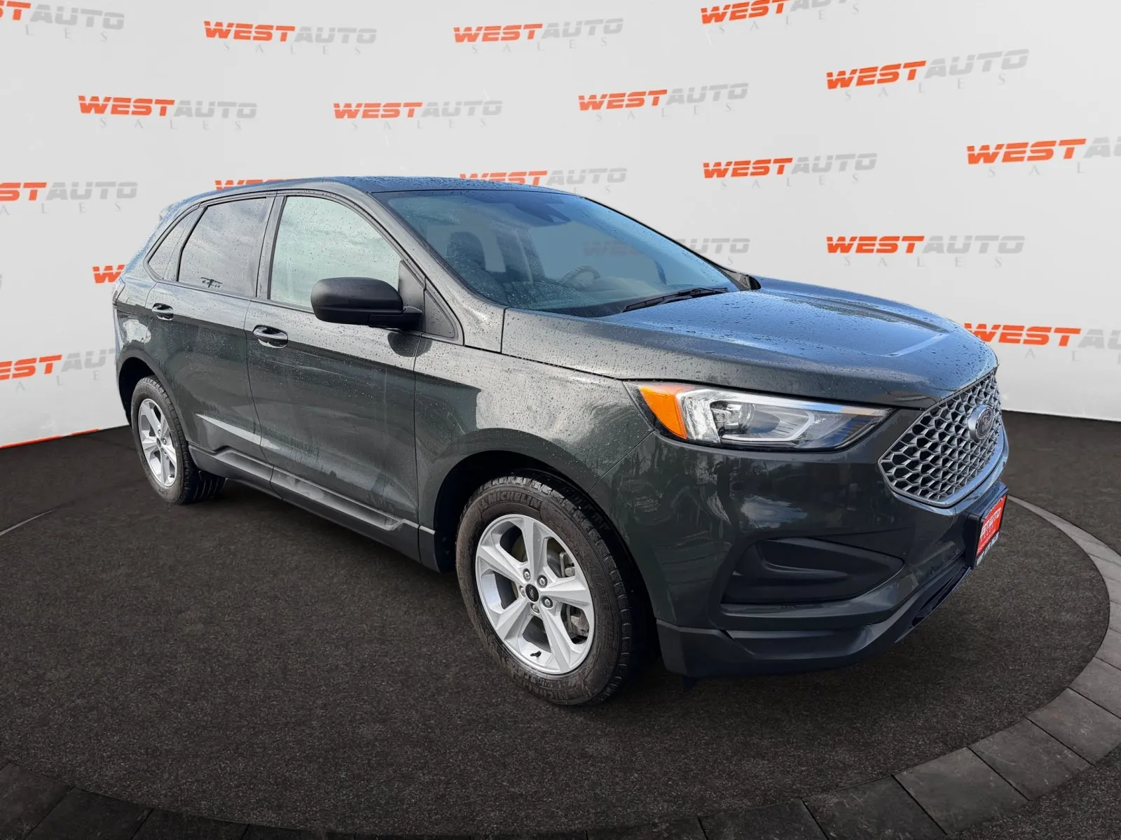 Ford Edge photo 7
