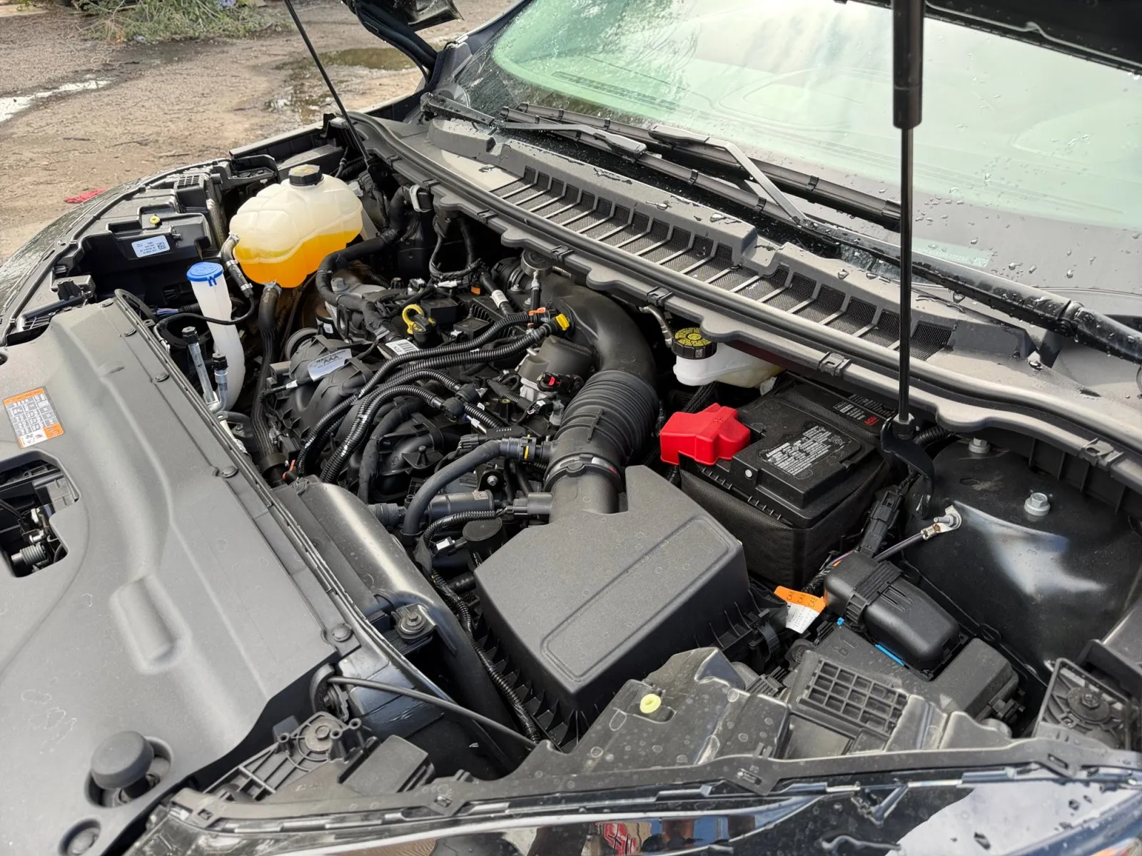 Ford Edge photo 35