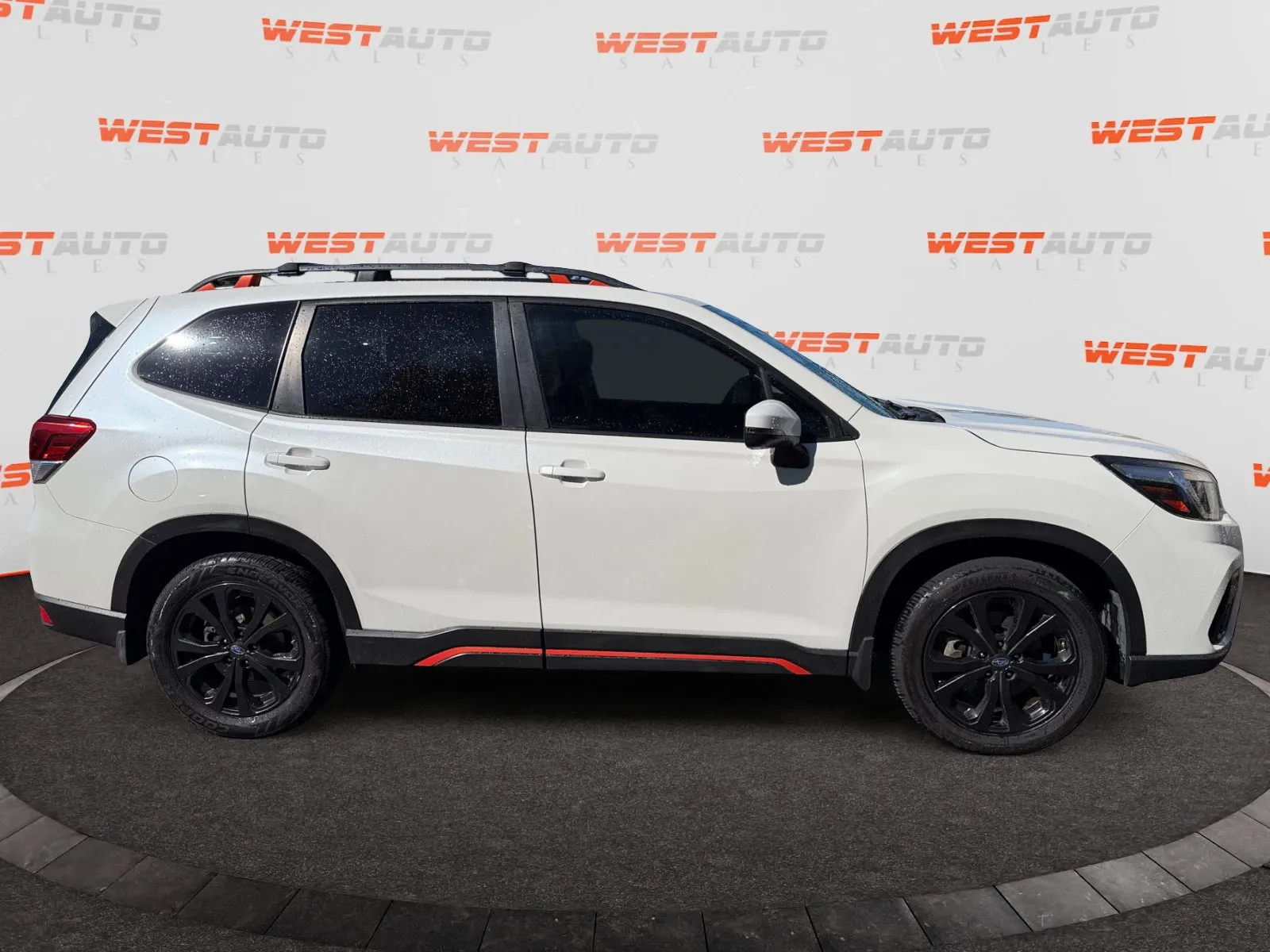 Subaru Forester photo 6