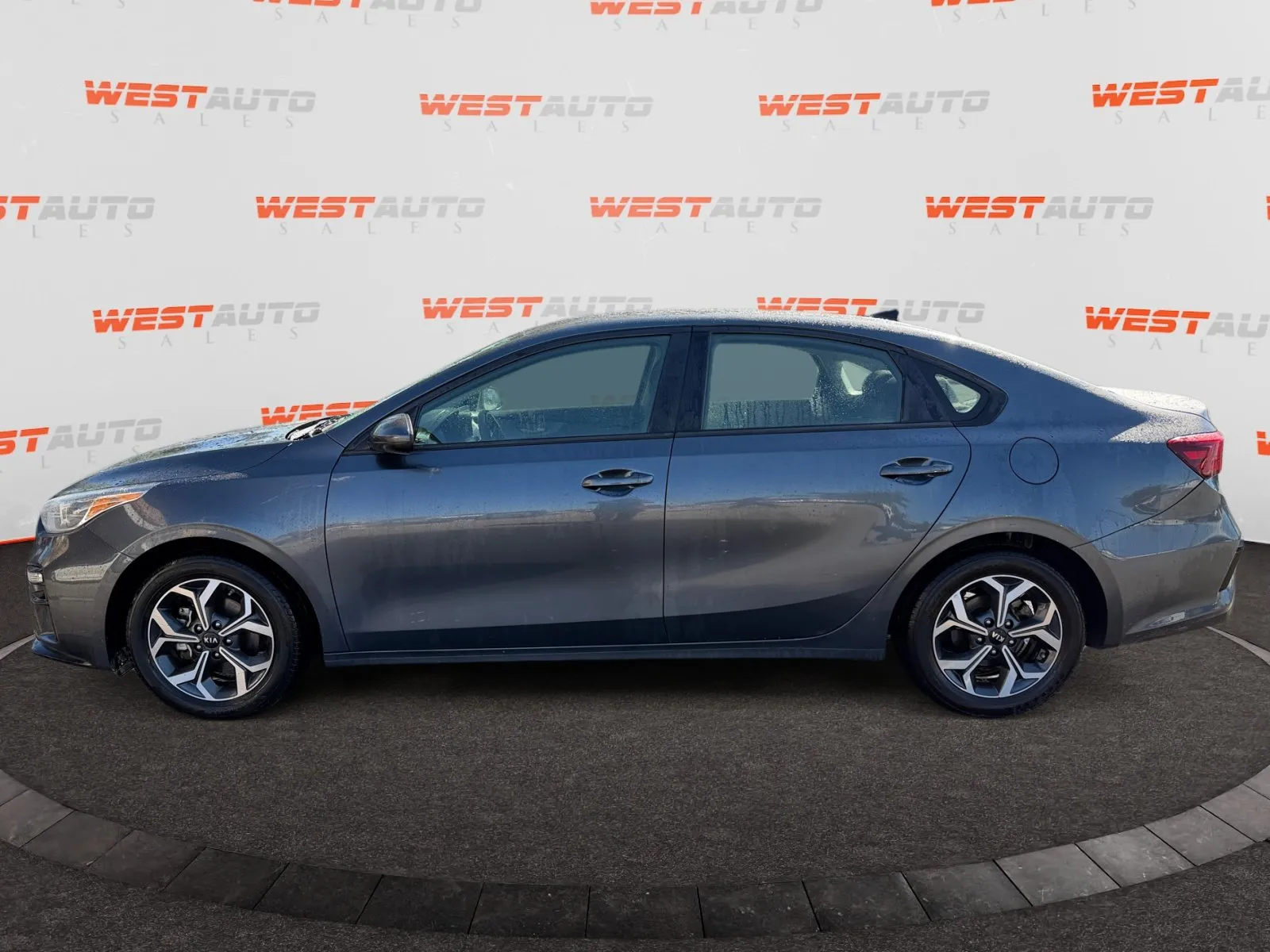 Kia Forte photo 2